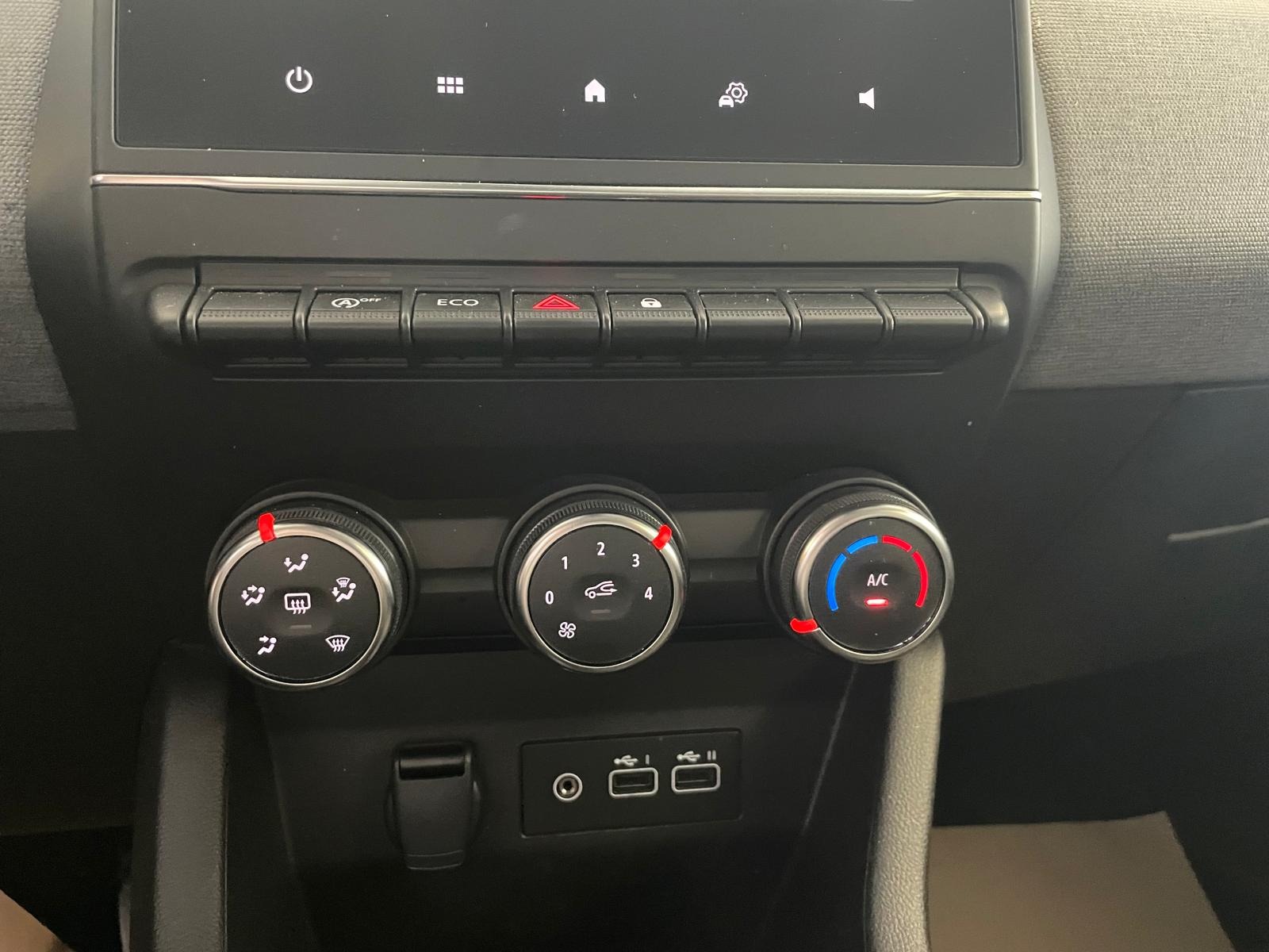 2025 Benzin Otomatik Renault Clio Gri Ermat Motorlu Araçlar ve Tarım Ürünleri Sanayi Ticaret A.Ş.