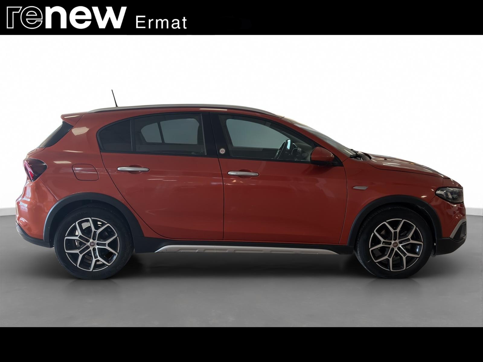 2023 Dizel Otomatik Fiat Egea Cross Turuncu Ermat Motorlu Araçlar ve Tarım Ürünleri Sanayi Ticaret A.Ş.
