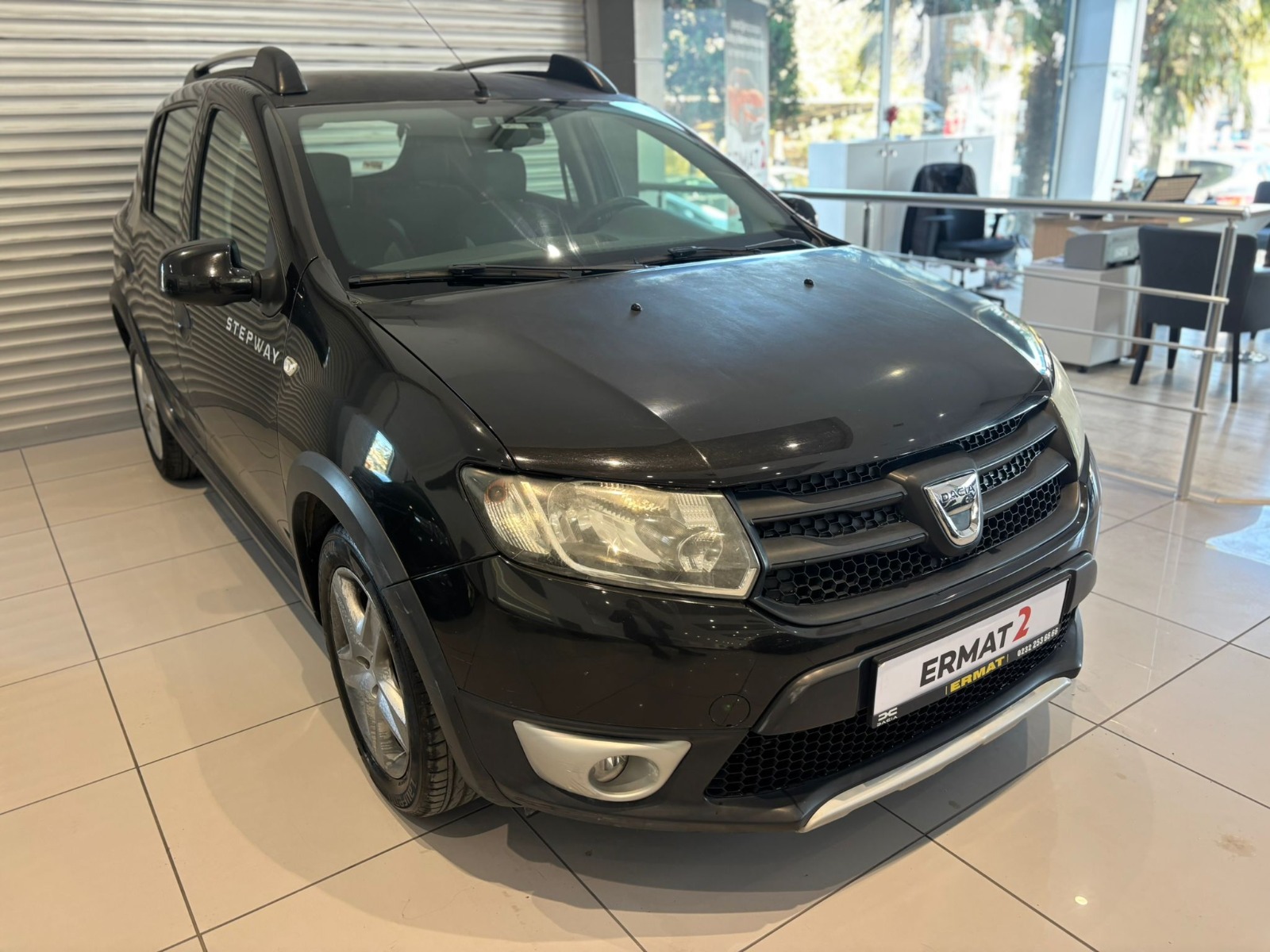 2016 Dizel Manuel Dacia Sandero Siyah Ermat Motorlu Araçlar ve Tarım Ürünleri Sanayi Ticaret A.Ş.