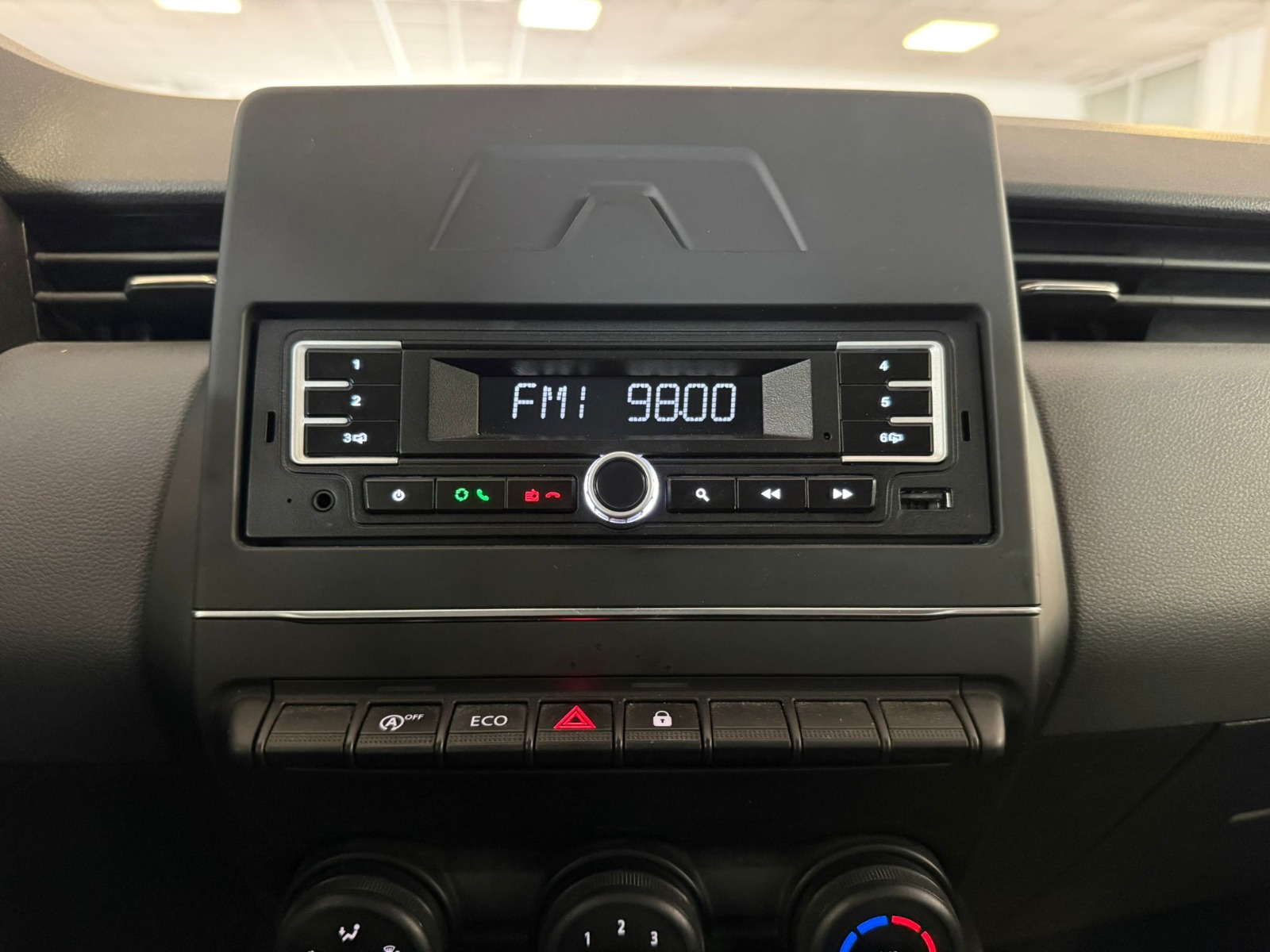 2023 Benzin Otomatik Renault Clio Gri Ermat Motorlu Araçlar ve Tarım Ürünleri Sanayi Ticaret A.Ş.