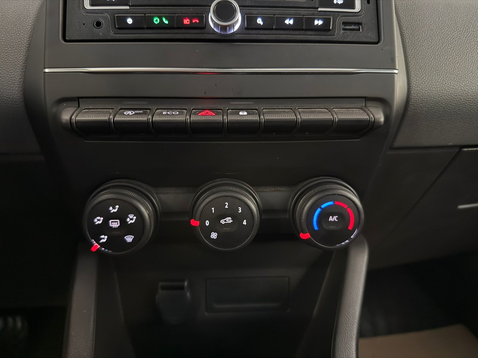 2023 Benzin Otomatik Renault Clio Gri Ermat Motorlu Araçlar ve Tarım Ürünleri Sanayi Ticaret A.Ş.