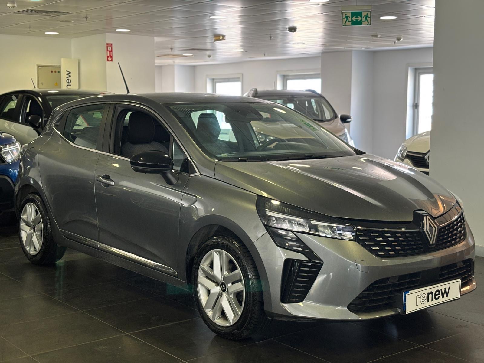 2025 Benzin Otomatik Renault Clio Gri Ermat Motorlu Araçlar ve Tarım Ürünleri Sanayi Ticaret A.Ş.
