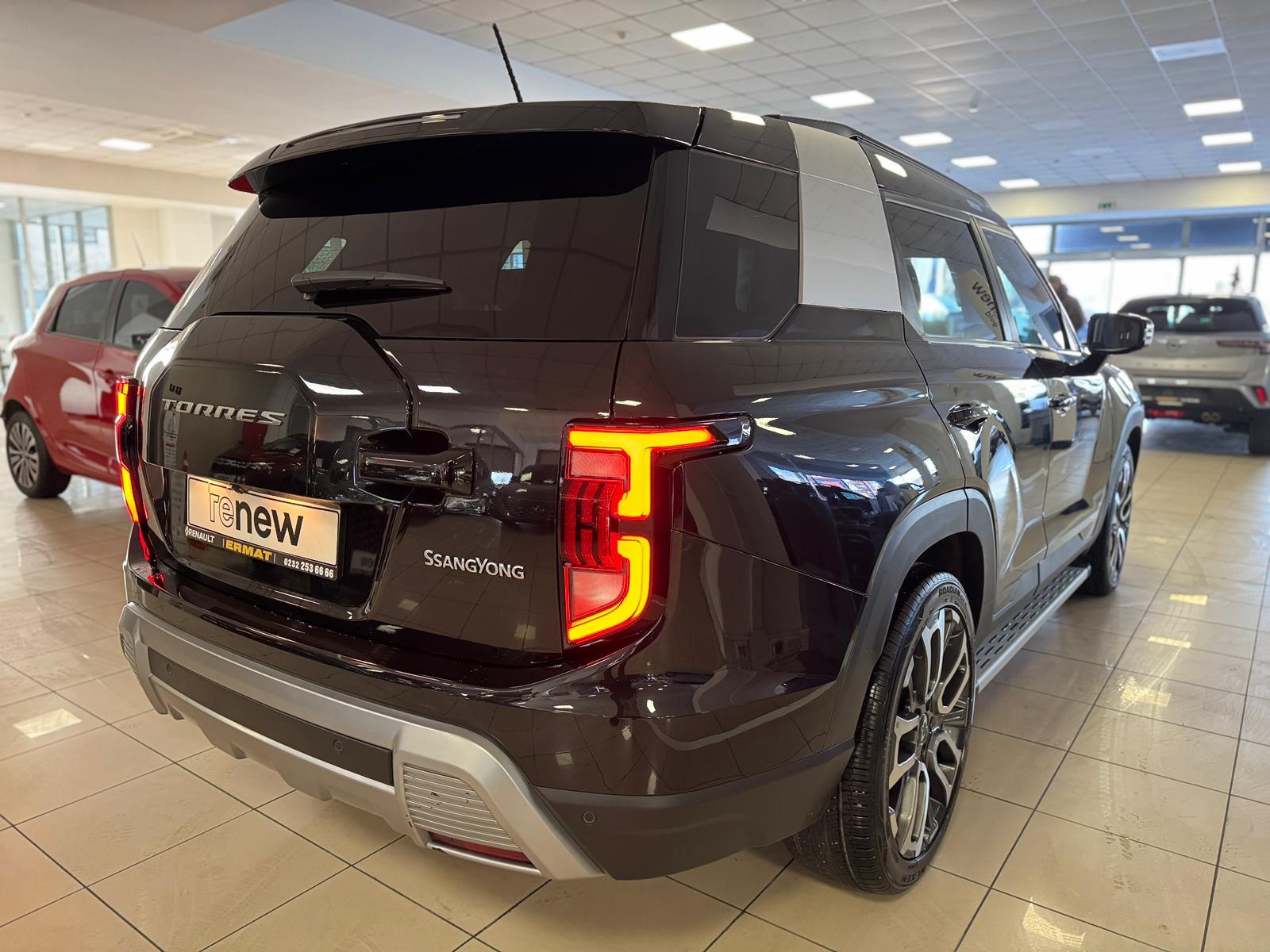 2023 Benzin Otomatik Ssangyong Torres Siyah Ermat Motorlu Araçlar ve Tarım Ürünleri Sanayi Ticaret A.Ş.