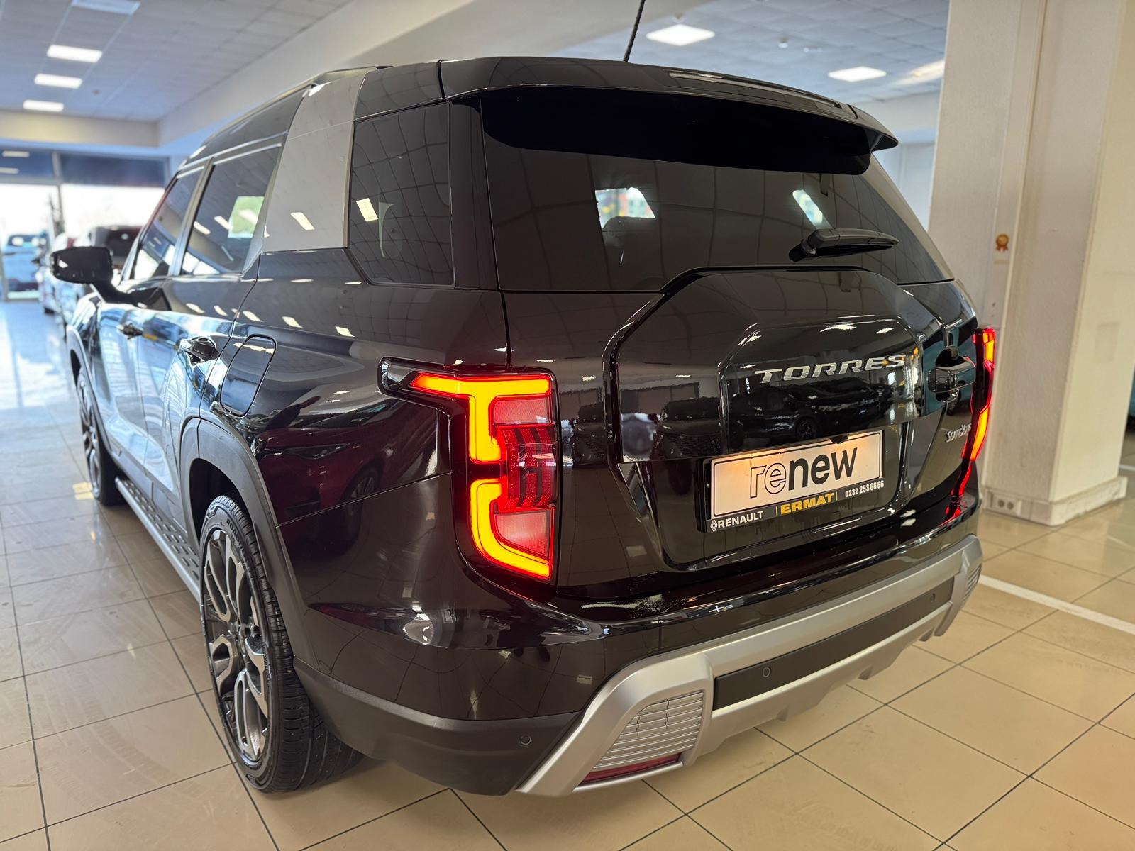 2023 Benzin Otomatik Ssangyong Torres Siyah Ermat Motorlu Araçlar ve Tarım Ürünleri Sanayi Ticaret A.Ş.