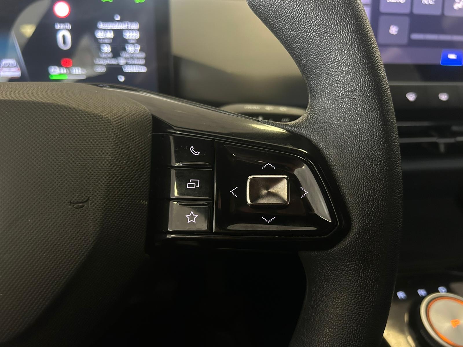 2023 Elektrik Otomatik MG MG4 Gri Ermat Motorlu Araçlar ve Tarım Ürünleri Sanayi Ticaret A.Ş.