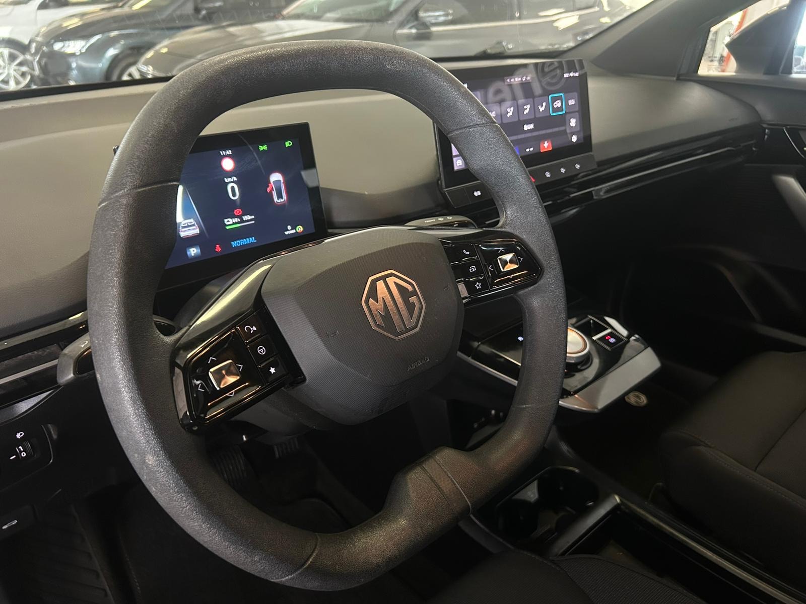2023 Elektrik Otomatik MG MG4 Gri Ermat Motorlu Araçlar ve Tarım Ürünleri Sanayi Ticaret A.Ş.
