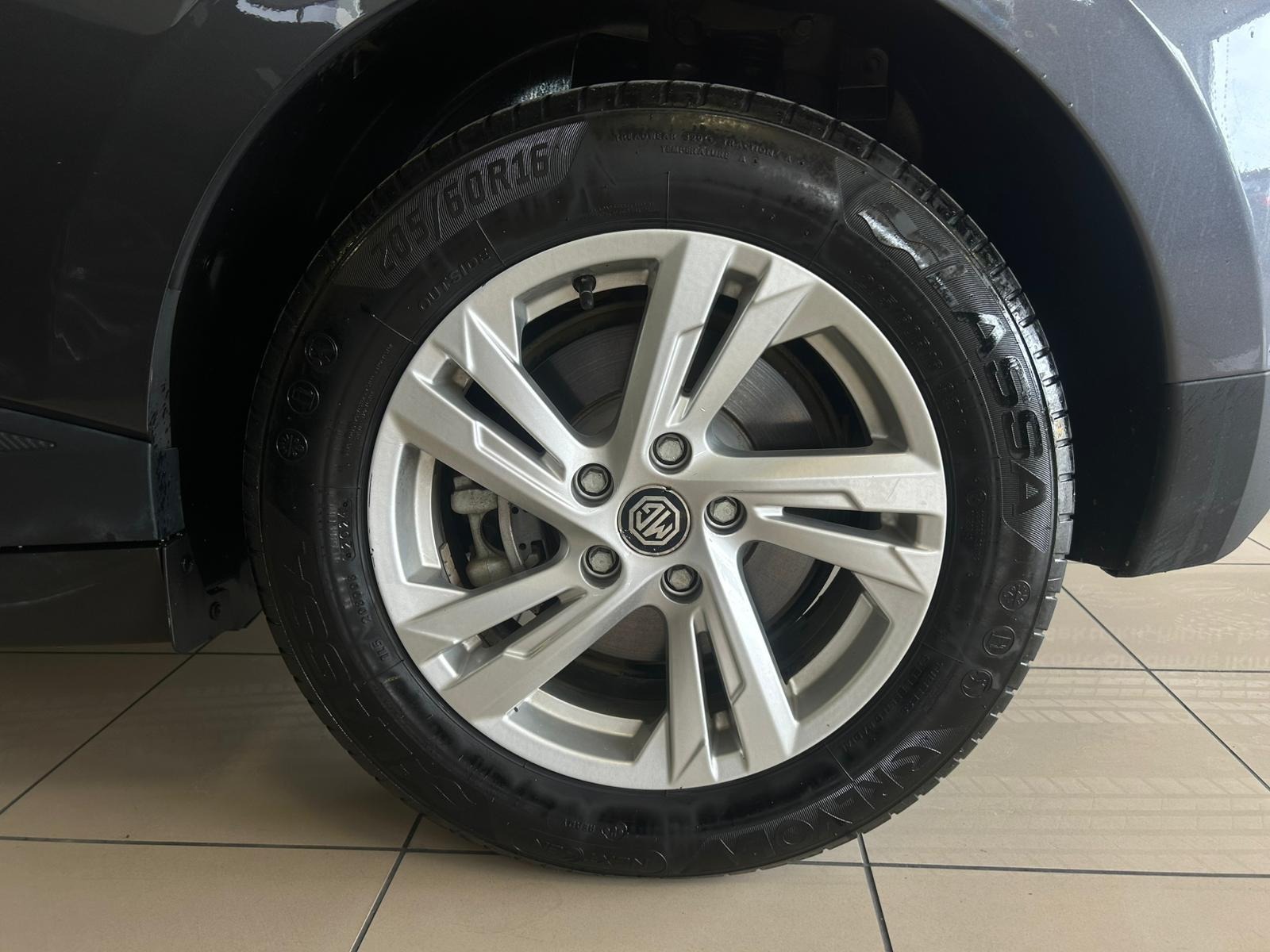 2023 Elektrik Otomatik MG MG4 Gri Ermat Motorlu Araçlar ve Tarım Ürünleri Sanayi Ticaret A.Ş.