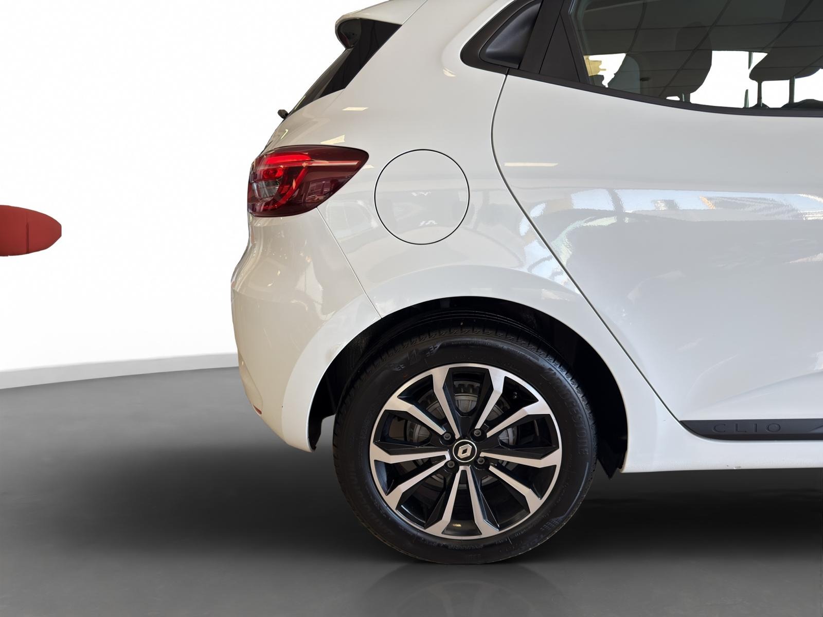 2023 Benzin Otomatik Renault Clio Beyaz Ermat Motorlu Araçlar ve Tarım Ürünleri Sanayi Ticaret A.Ş.