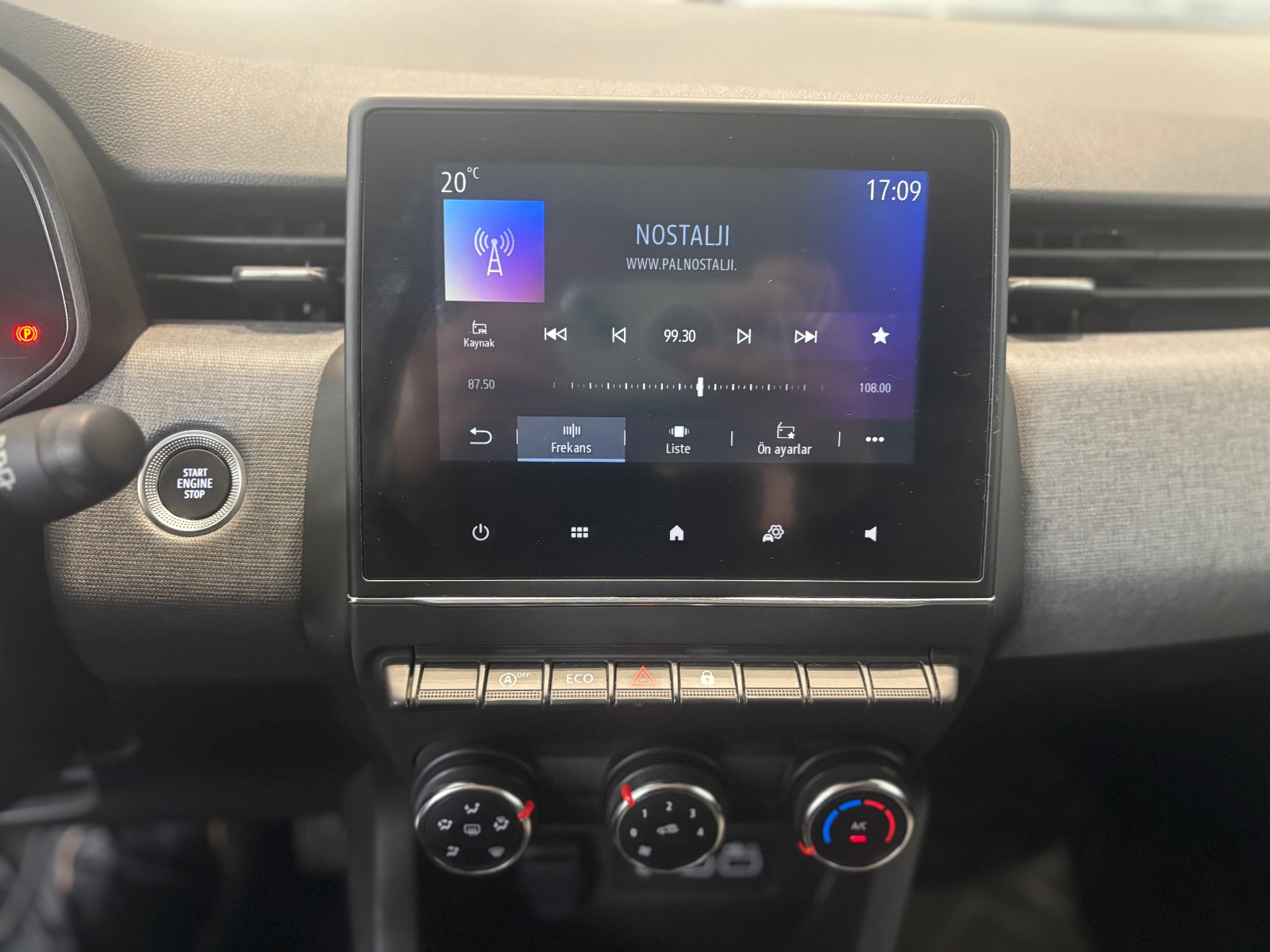 2023 Benzin Otomatik Renault Clio Beyaz Ermat Motorlu Araçlar ve Tarım Ürünleri Sanayi Ticaret A.Ş.