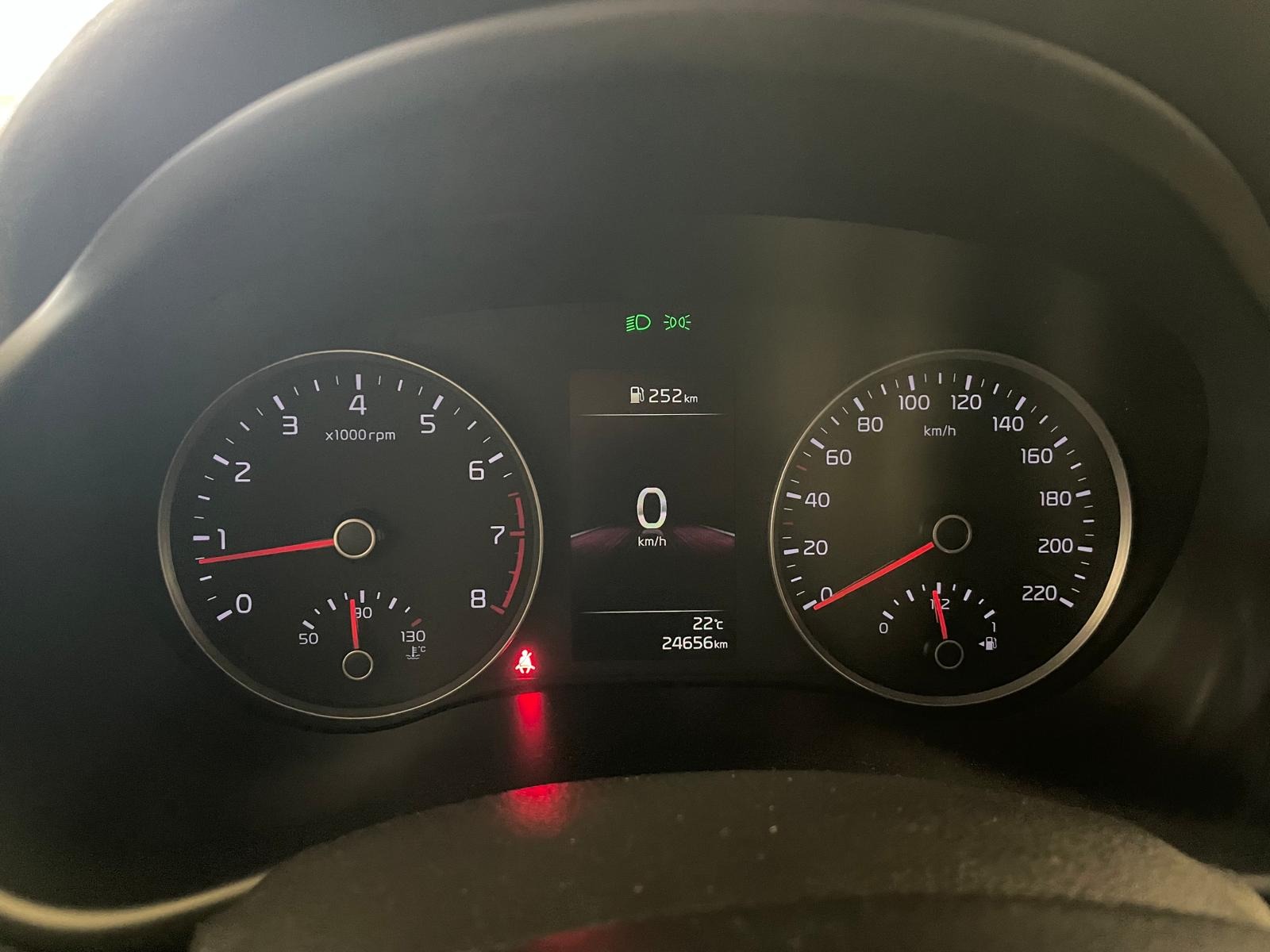 2021 Benzin Manuel Kia Stonic Gri Ermat Motorlu Araçlar ve Tarım Ürünleri Sanayi Ticaret A.Ş.