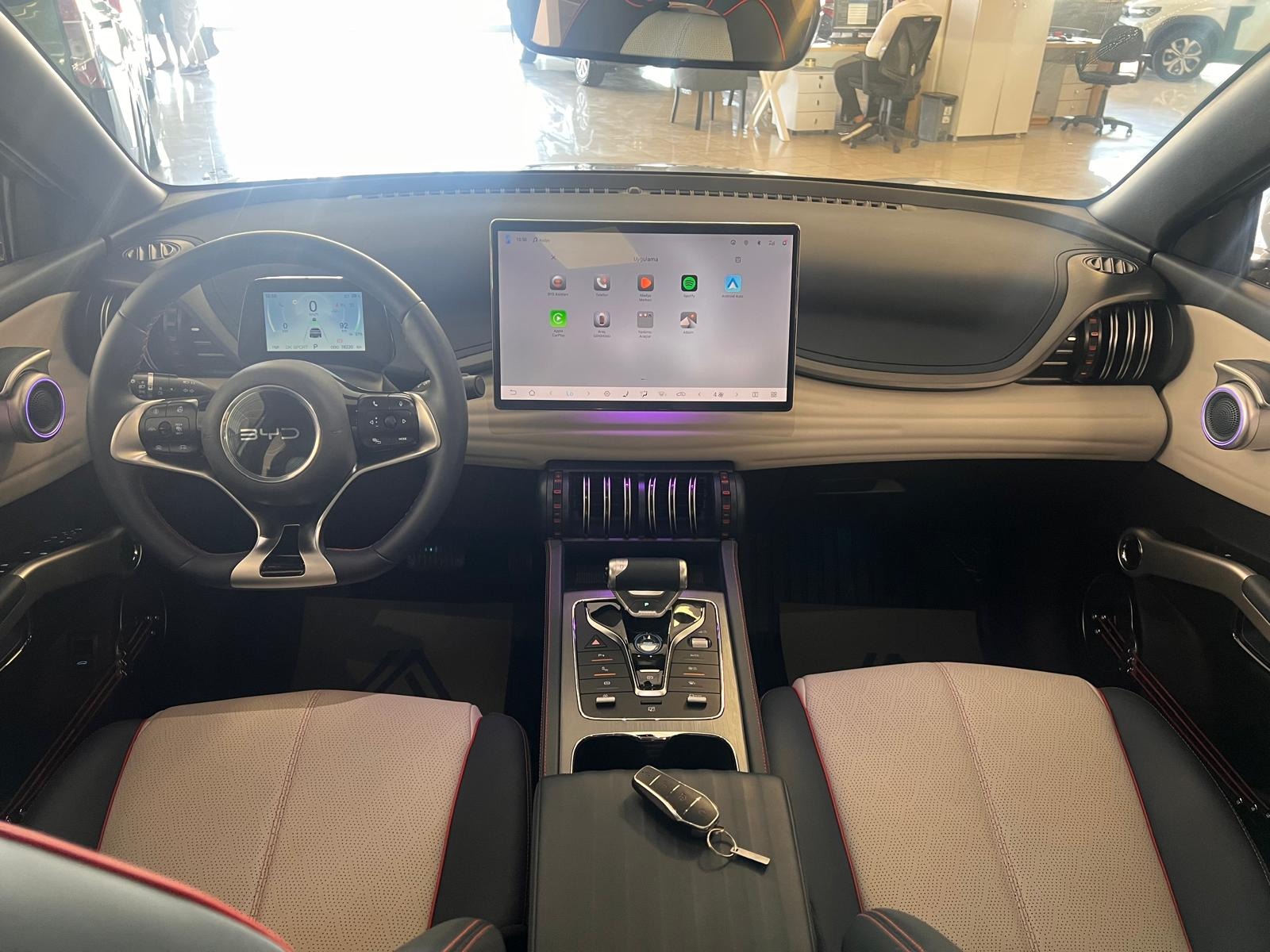 2024 Elektrik Otomatik BYD Atto 3 Beyaz Ermat Motorlu Araçlar ve Tarım Ürünleri Sanayi Ticaret A.Ş.