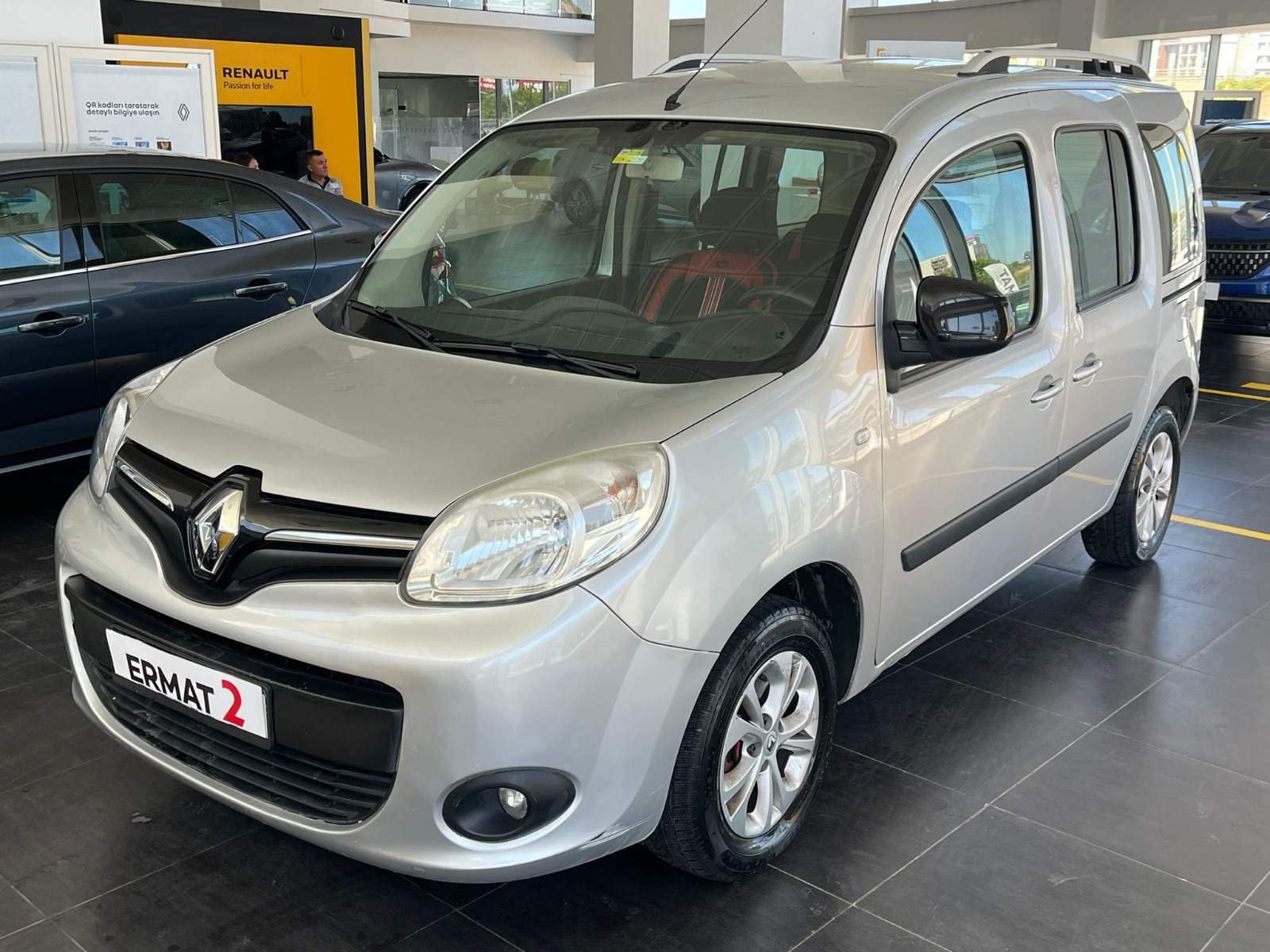 2017 Dizel Manuel Renault Kangoo Multix Gri Ermat Motorlu Araçlar ve Tarım Ürünleri Sanayi Ticaret A.Ş.