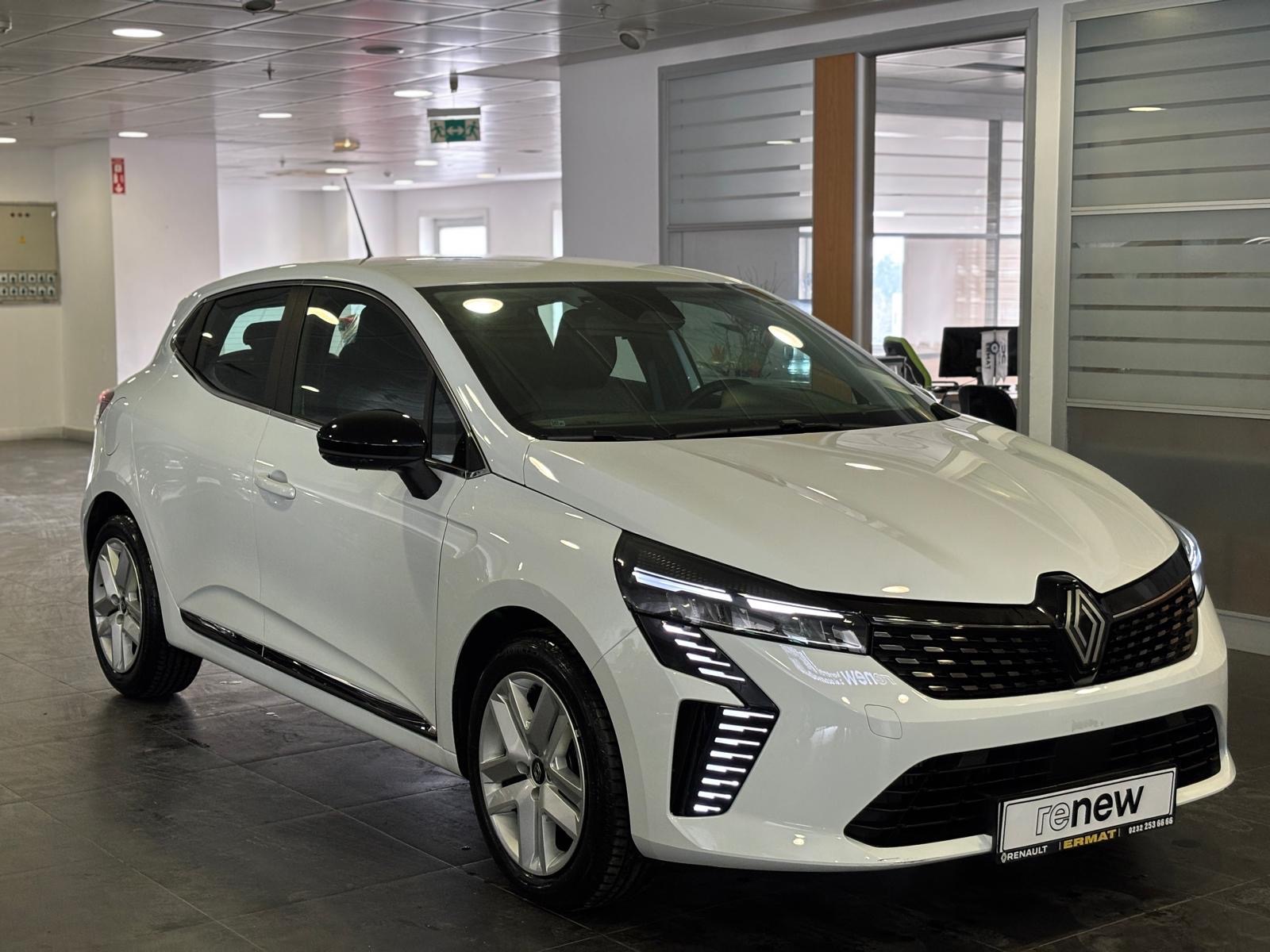 2025 Benzin Otomatik Renault Clio Beyaz Ermat Motorlu Araçlar ve Tarım Ürünleri Sanayi Ticaret A.Ş.