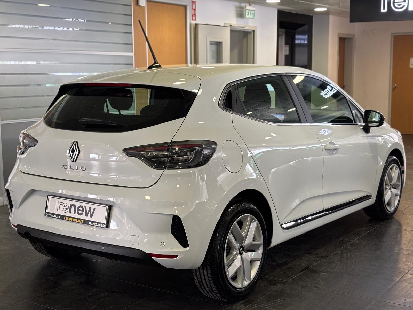 2025 Benzin Otomatik Renault Clio Beyaz Ermat Motorlu Araçlar ve Tarım Ürünleri Sanayi Ticaret A.Ş.
