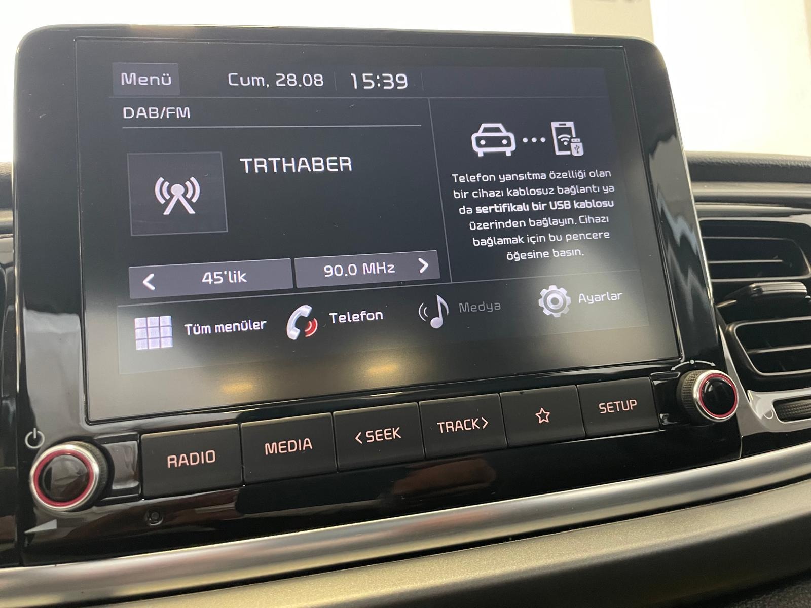 2020 Benzin Otomatik Kia Rio Gri Ermat Motorlu Araçlar ve Tarım Ürünleri Sanayi Ticaret A.Ş.