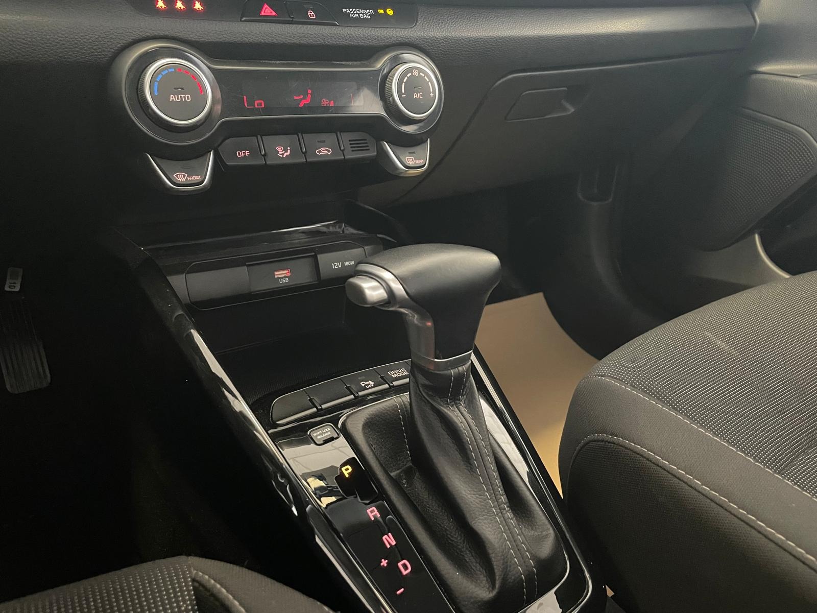 2020 Benzin Otomatik Kia Rio Gri Ermat Motorlu Araçlar ve Tarım Ürünleri Sanayi Ticaret A.Ş.