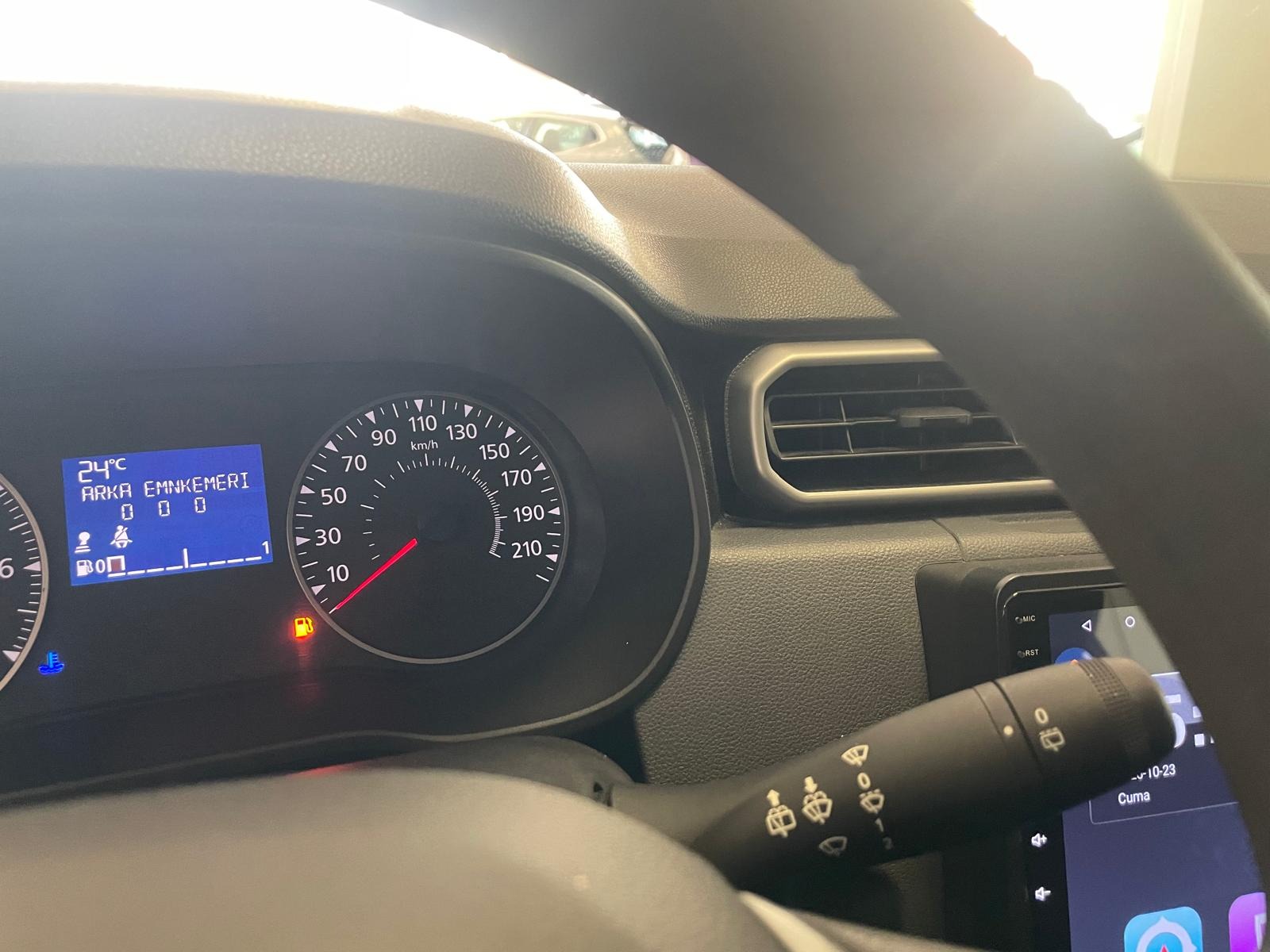 2023 Benzin Manuel Dacia Duster Yeşil Ermat Motorlu Araçlar ve Tarım Ürünleri Sanayi Ticaret A.Ş.