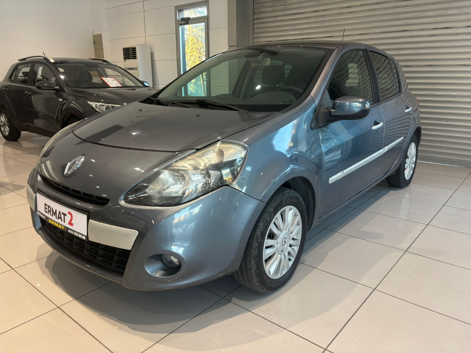 2010 Benzin Otomatik Renault Clio Gri Ermat Motorlu Araçlar ve Tarım Ürünleri Sanayi Ticaret A.Ş.