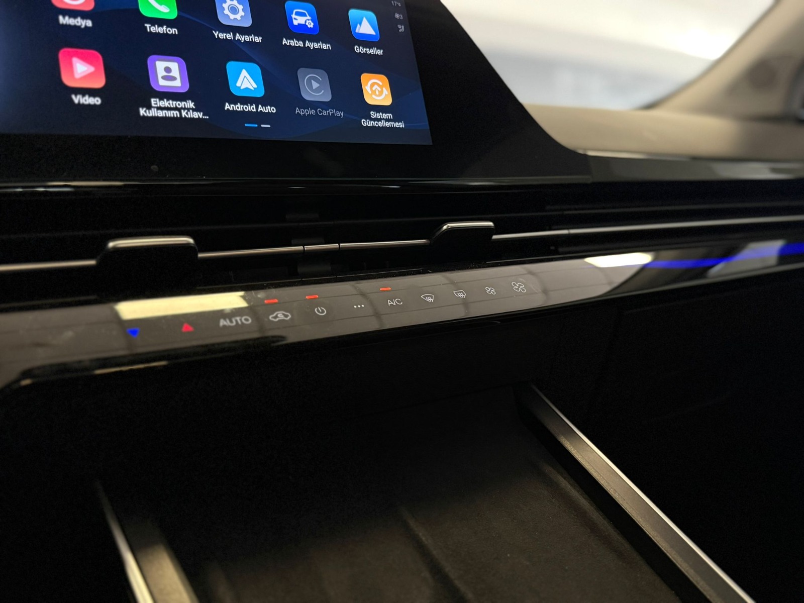 2023 Benzin Otomatik Chery Omoda 5 Beyaz Ermat Motorlu Araçlar ve Tarım Ürünleri Sanayi Ticaret A.Ş.