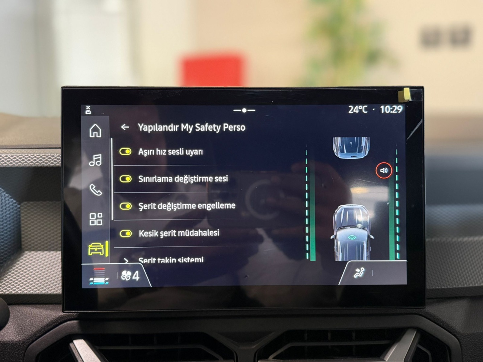 2024 MHEV Manuel Renault Duster Yeşil Ermat Motorlu Araçlar ve Tarım Ürünleri Sanayi Ticaret A.Ş.