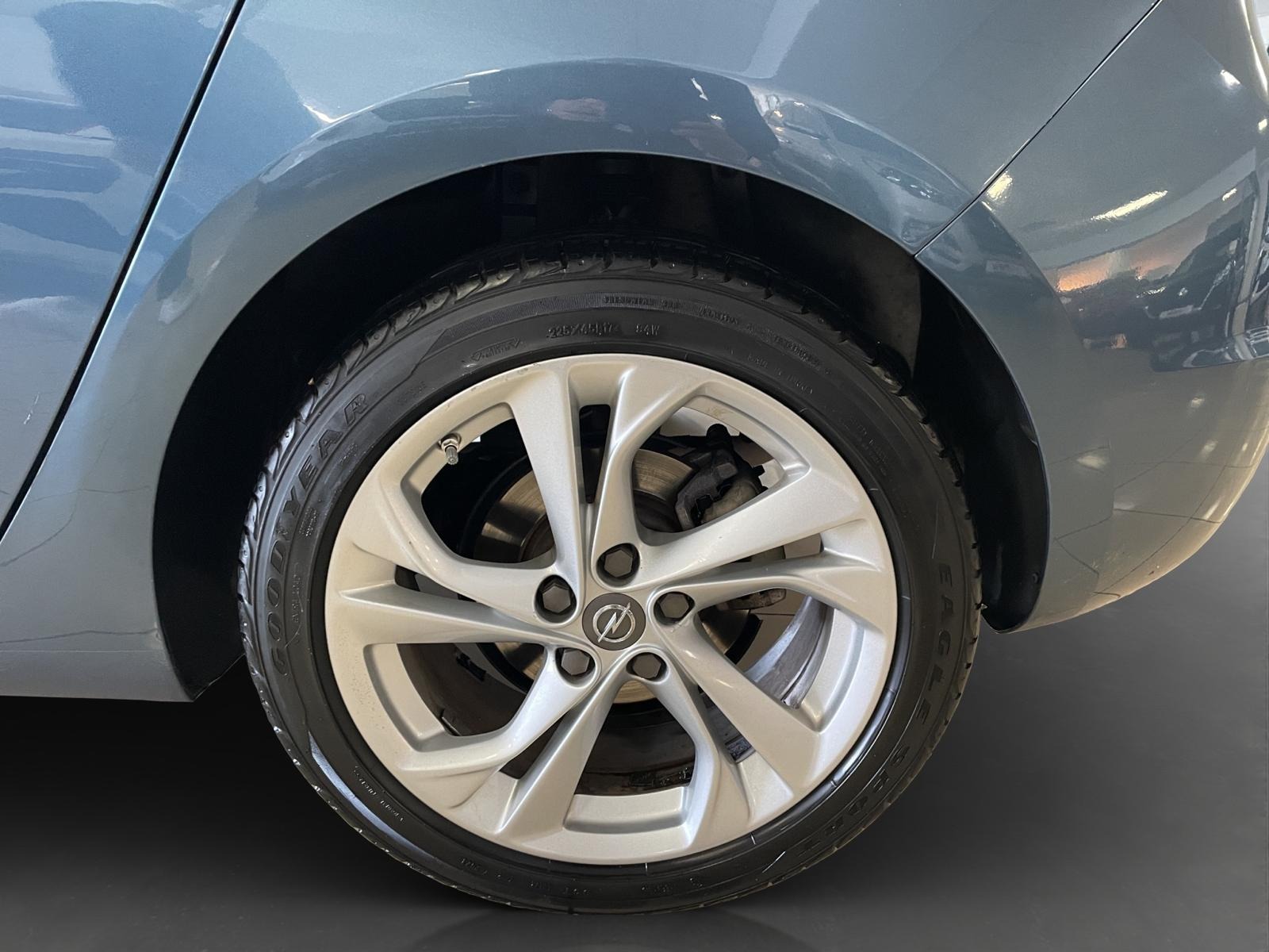 2017 Benzin Otomatik Opel Astra Mavi Ermat Motorlu Araçlar ve Tarım Ürünleri Sanayi Ticaret A.Ş.