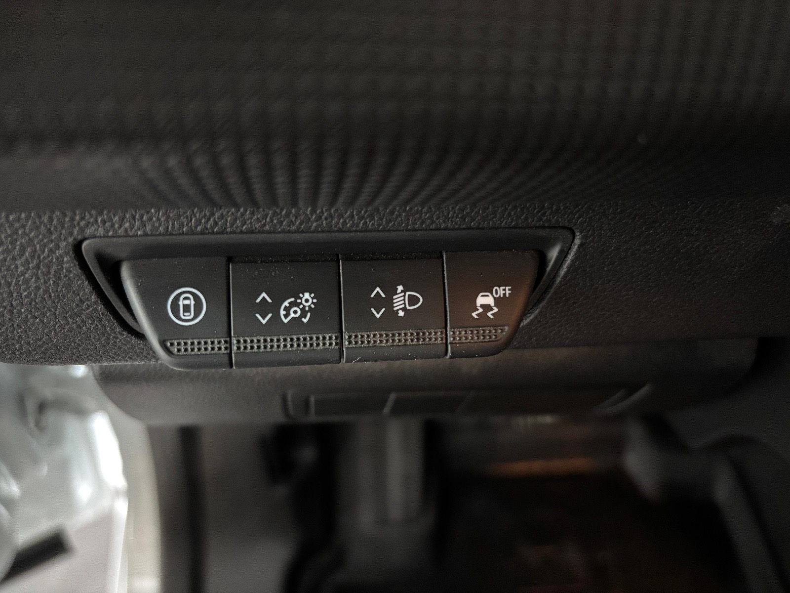 2024 Dizel Manuel Renault Kangoo Beyaz Ermat Motorlu Araçlar ve Tarım Ürünleri Sanayi Ticaret A.Ş.