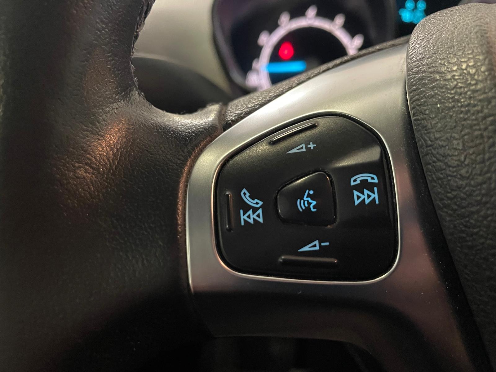 2023 Benzin Manuel Ford Tourneo Courier Beyaz Ermat Motorlu Araçlar ve Tarım Ürünleri Sanayi Ticaret A.Ş.