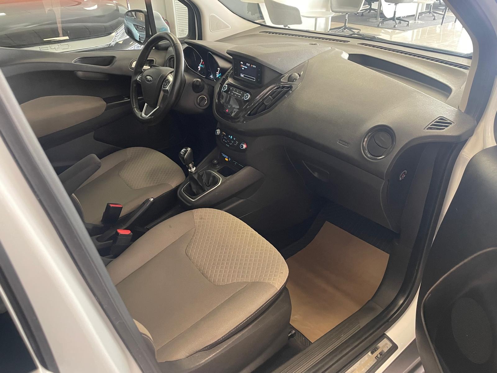 2023 Benzin Manuel Ford Tourneo Courier Beyaz Ermat Motorlu Araçlar ve Tarım Ürünleri Sanayi Ticaret A.Ş.