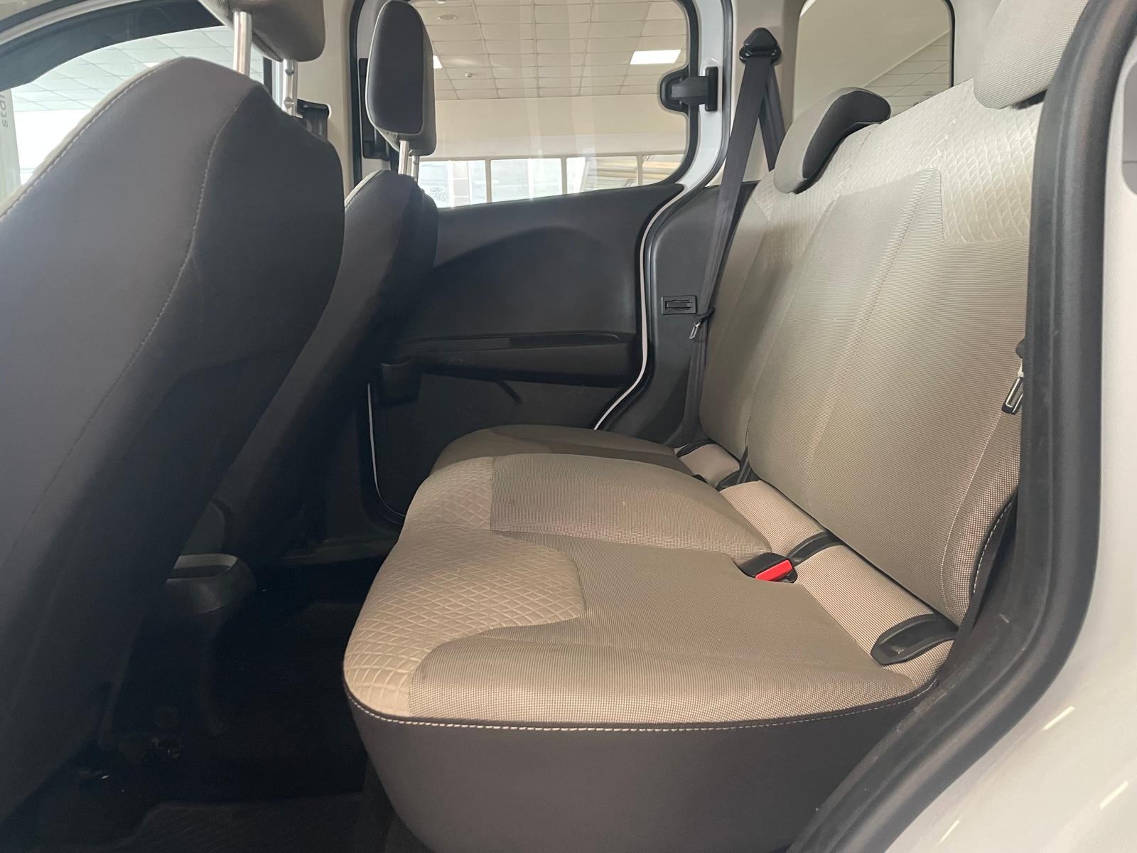 2023 Benzin Manuel Ford Tourneo Courier Beyaz Ermat Motorlu Araçlar ve Tarım Ürünleri Sanayi Ticaret A.Ş.