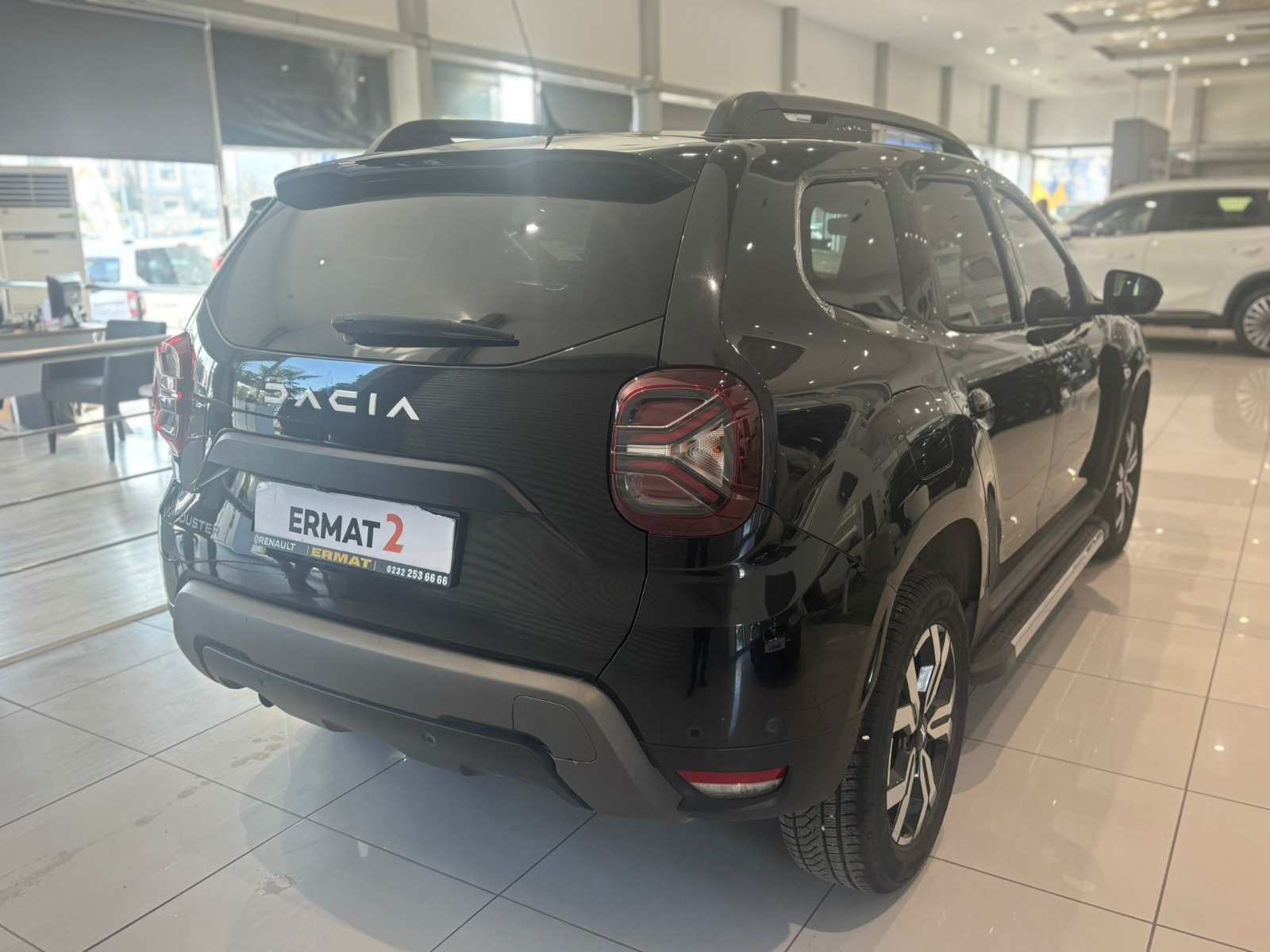 2023 Benzin Otomatik Dacia Duster Siyah Ermat Motorlu Araçlar ve Tarım Ürünleri Sanayi Ticaret A.Ş.