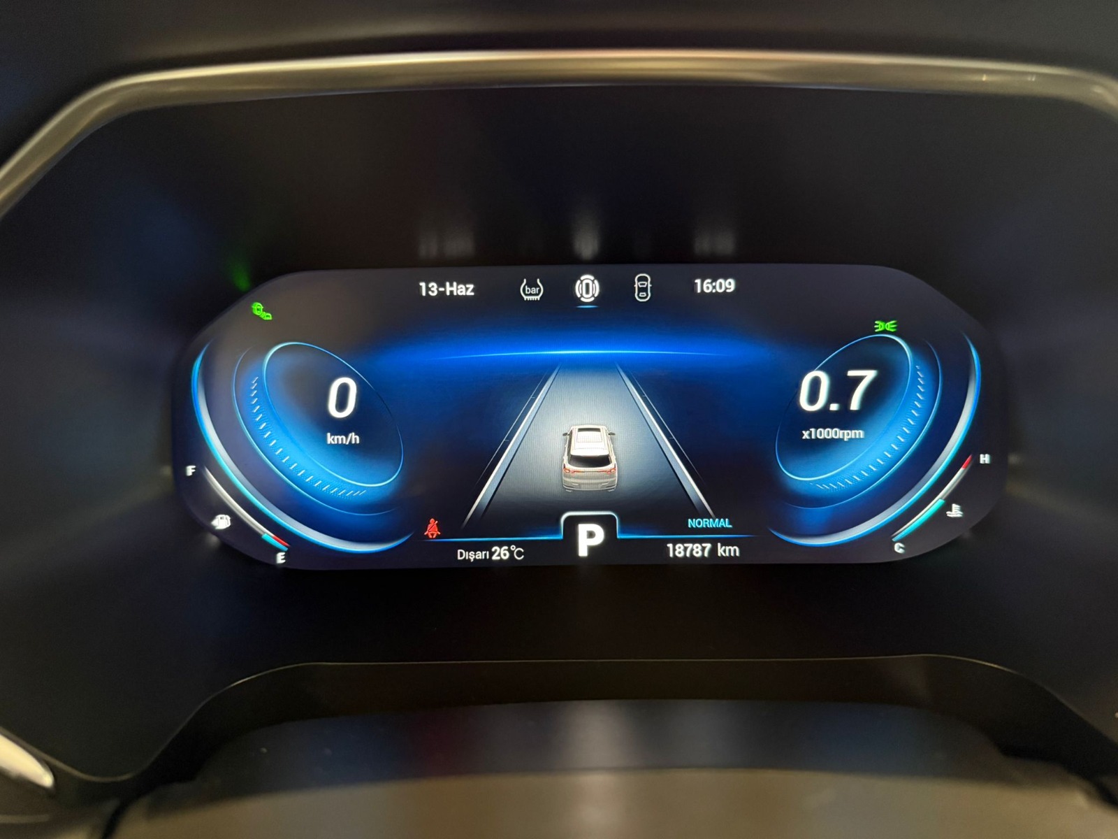 2024 Benzin Otomatik Chery Tiggo 7 Pro Siyah Ermat Motorlu Araçlar ve Tarım Ürünleri Sanayi Ticaret A.Ş.