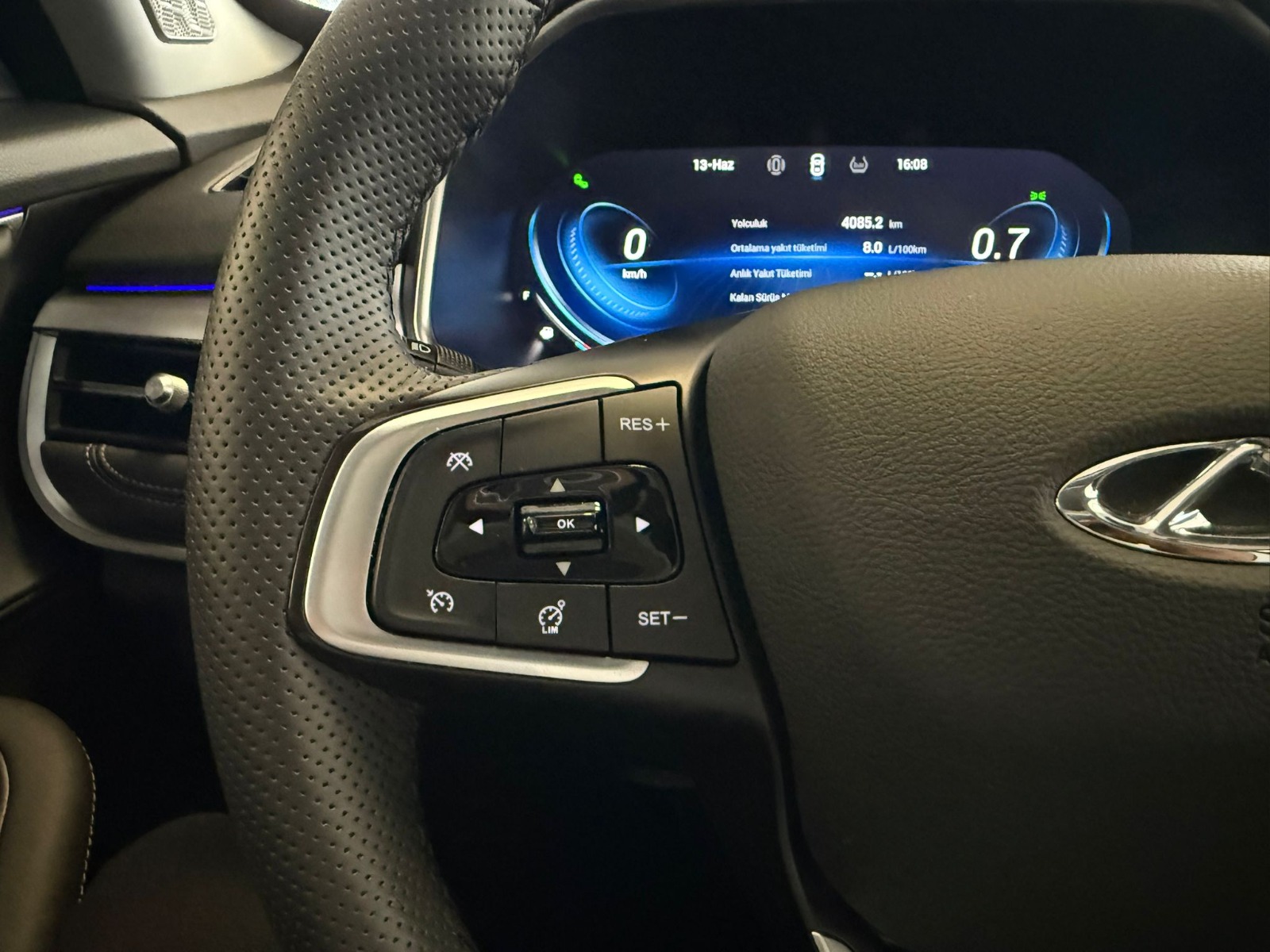 2024 Benzin Otomatik Chery Tiggo 7 Pro Siyah Ermat Motorlu Araçlar ve Tarım Ürünleri Sanayi Ticaret A.Ş.