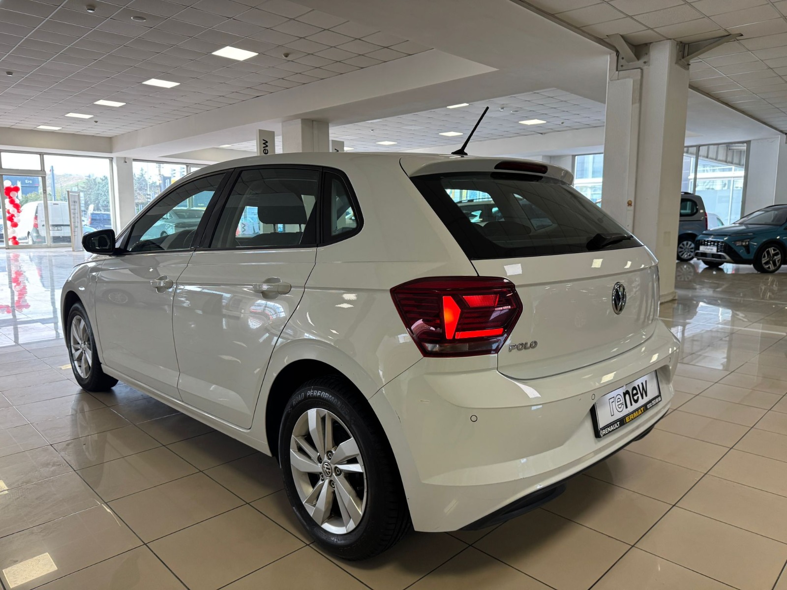 2018 Benzin Manuel Volkswagen Polo Beyaz Ermat Motorlu Araçlar ve Tarım Ürünleri Sanayi Ticaret A.Ş.