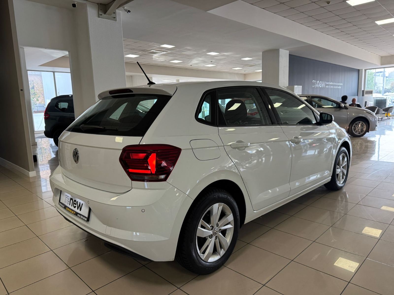 2018 Benzin Manuel Volkswagen Polo Beyaz Ermat Motorlu Araçlar ve Tarım Ürünleri Sanayi Ticaret A.Ş.