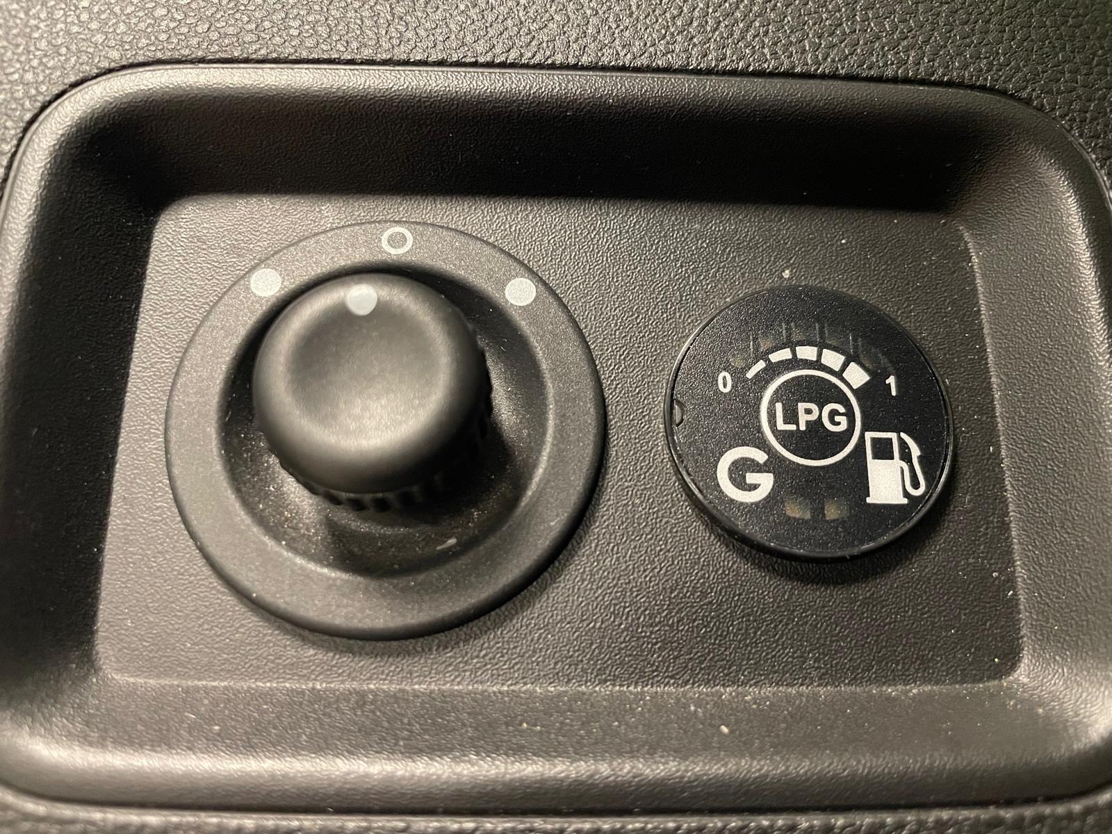 2020 Benzin + LPG Manuel Dacia Duster Beyaz Ermat Motorlu Araçlar ve Tarım Ürünleri Sanayi Ticaret A.Ş.