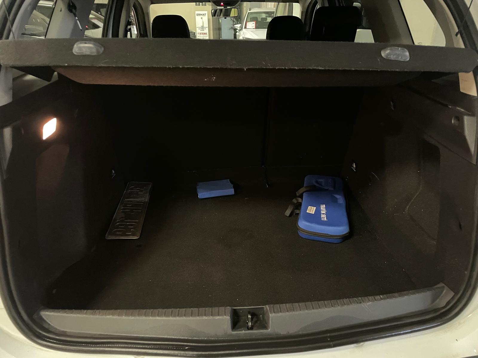 2020 Benzin + LPG Manuel Dacia Duster Beyaz Ermat Motorlu Araçlar ve Tarım Ürünleri Sanayi Ticaret A.Ş.