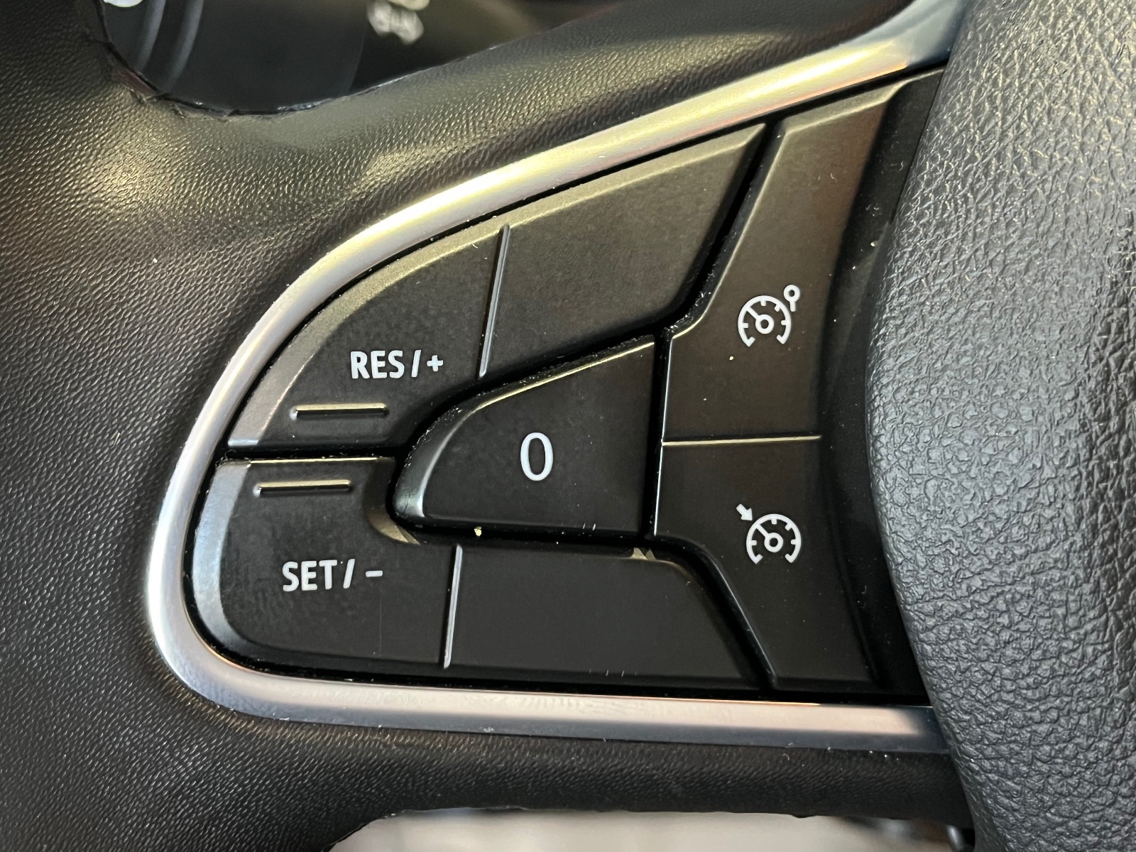 2022 Benzin Otomatik Renault Megane Siyah Ermat Motorlu Araçlar ve Tarım Ürünleri Sanayi Ticaret A.Ş.