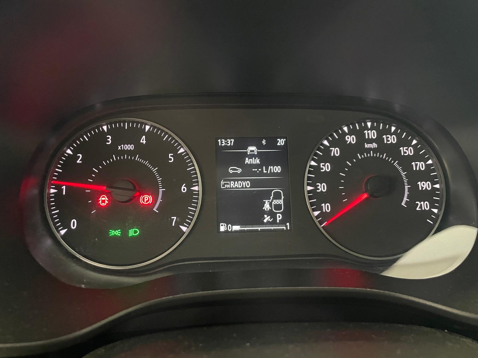 2022 Benzin Otomatik Renault Taliant Beyaz Ermat Motorlu Araçlar ve Tarım Ürünleri Sanayi Ticaret A.Ş.