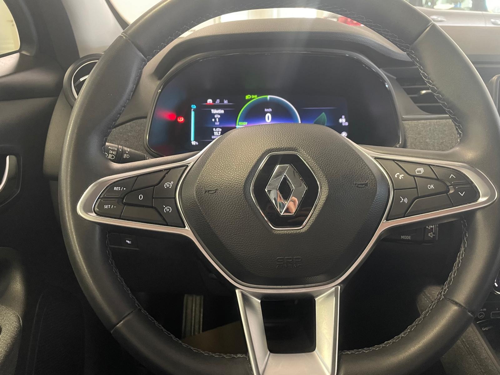 2022 Elektrik Otomatik Renault Zoe Mor Ermat Motorlu Araçlar ve Tarım Ürünleri Sanayi Ticaret A.Ş.