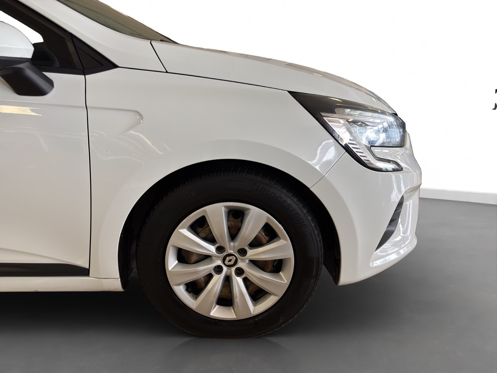 2022 Benzin Otomatik Renault Clio Beyaz Ermat Motorlu Araçlar ve Tarım Ürünleri Sanayi Ticaret A.Ş.