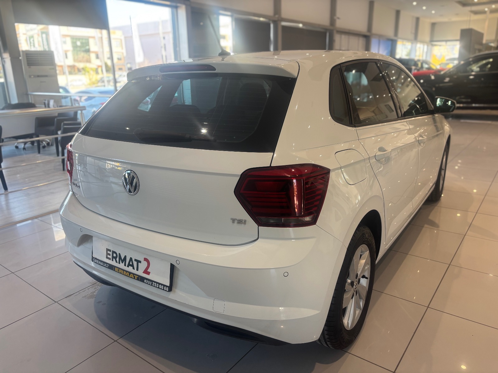2017 Benzin Manuel Volkswagen Polo Beyaz Ermat Motorlu Araçlar ve Tarım Ürünleri Sanayi Ticaret A.Ş.