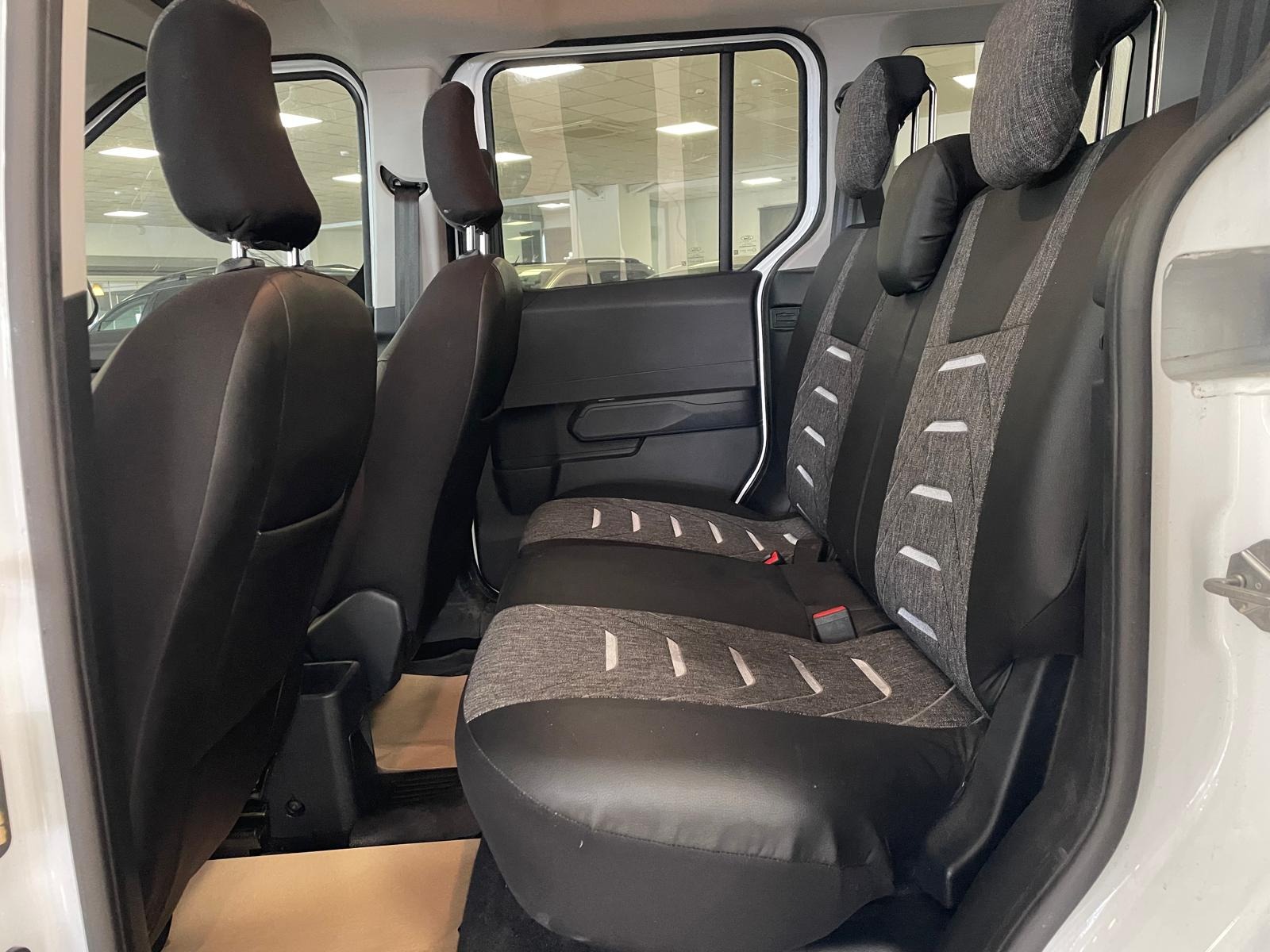 2024 Benzin Otomatik Ford Tourneo Courier Beyaz Ermat Motorlu Araçlar ve Tarım Ürünleri Sanayi Ticaret A.Ş.