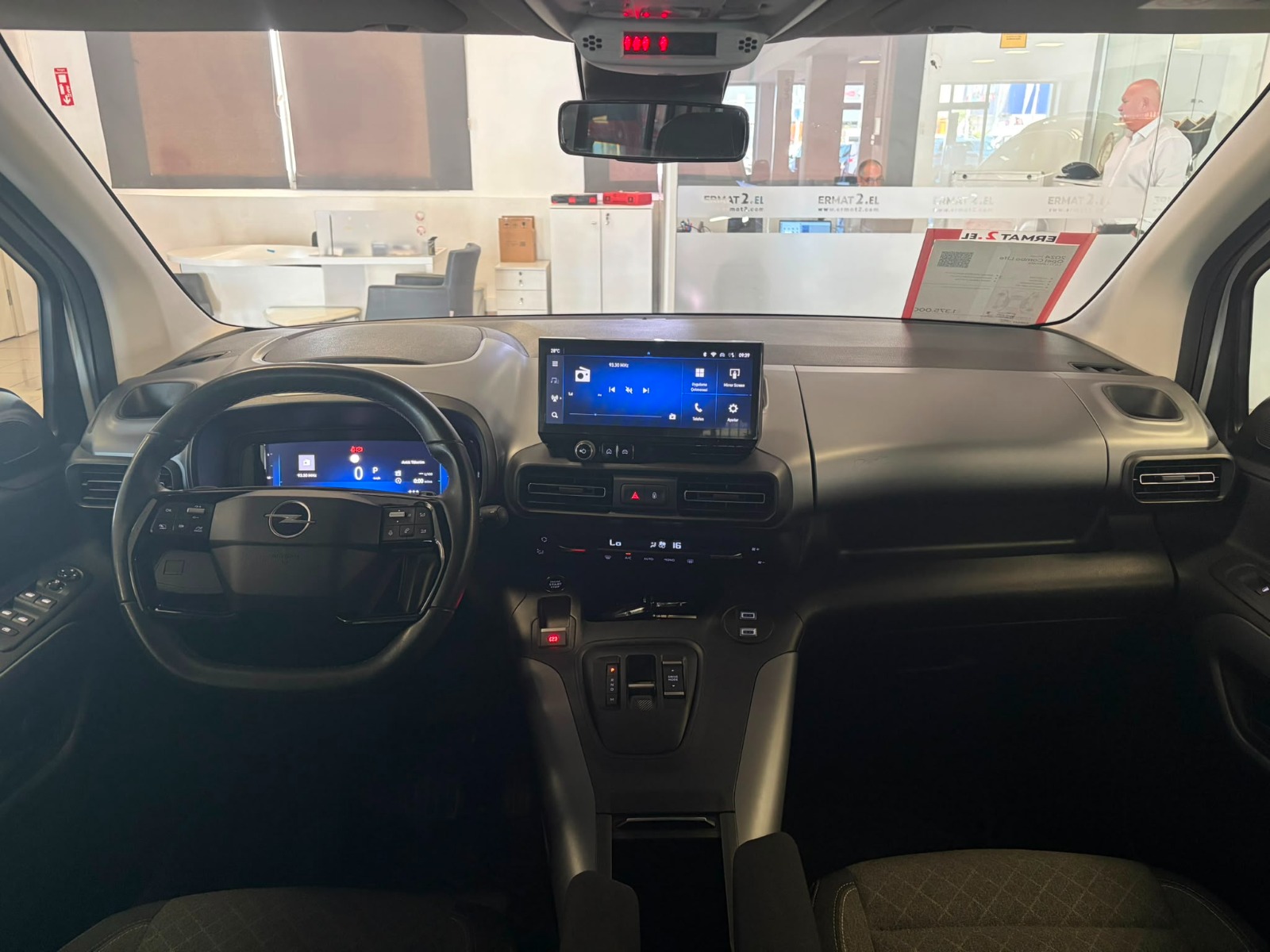 2024 Dizel Otomatik Opel Combo Life Beyaz Ermat Motorlu Araçlar ve Tarım Ürünleri Sanayi Ticaret A.Ş.