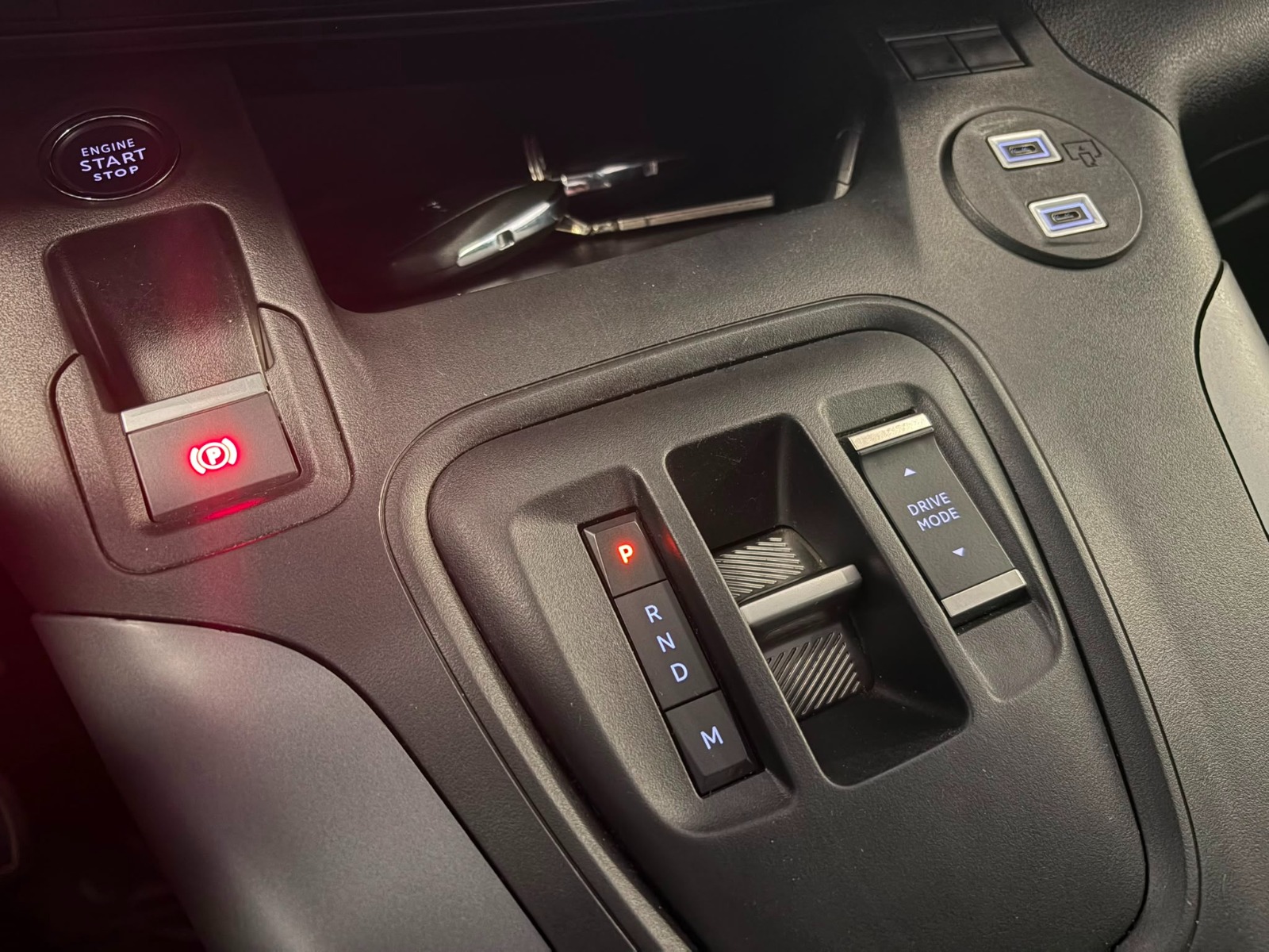 2024 Dizel Otomatik Opel Combo Life Beyaz Ermat Motorlu Araçlar ve Tarım Ürünleri Sanayi Ticaret A.Ş.