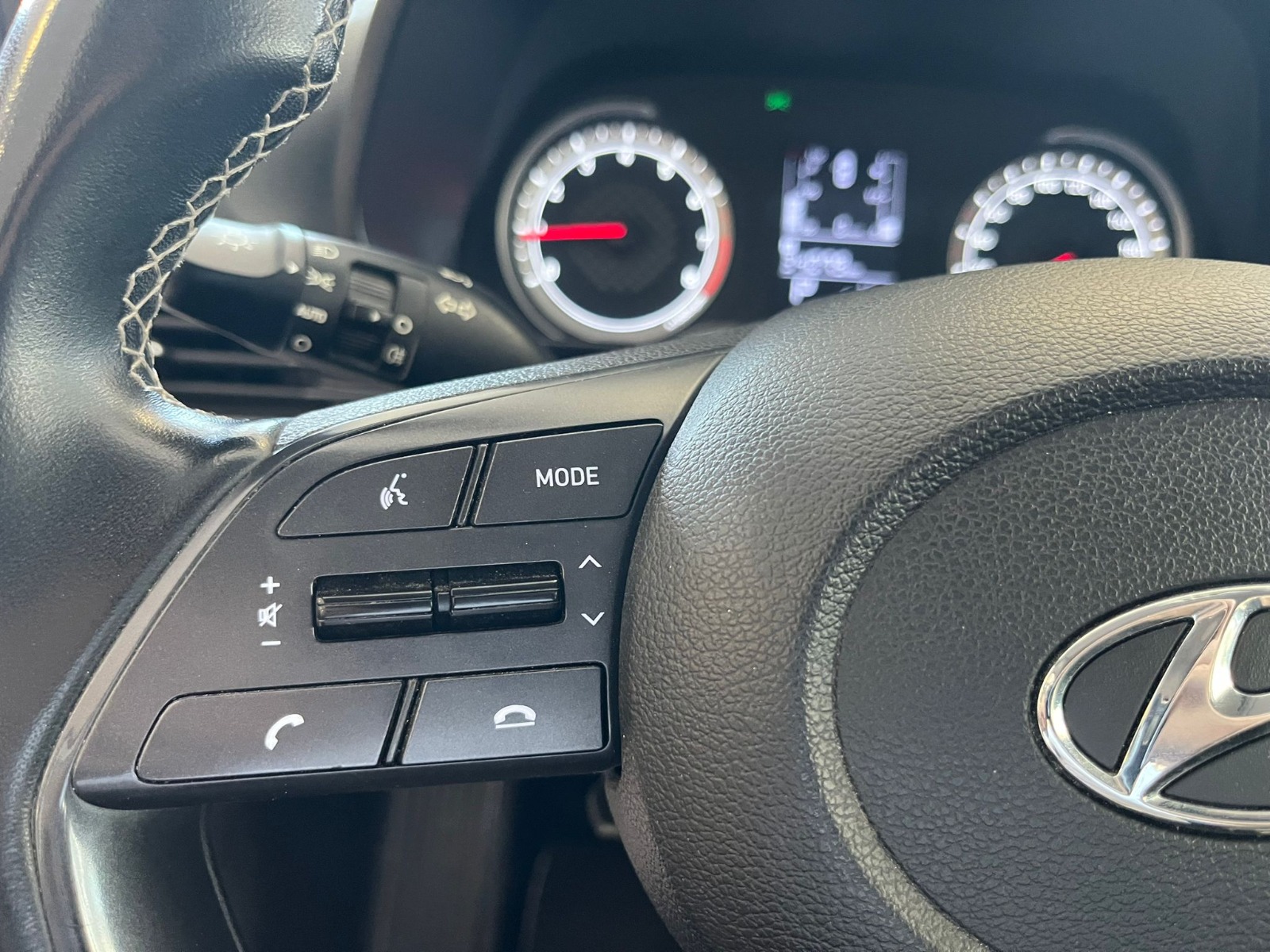 2023 Benzin Otomatik Hyundai i20 Kırmızı Ermat Motorlu Araçlar ve Tarım Ürünleri Sanayi Ticaret A.Ş.