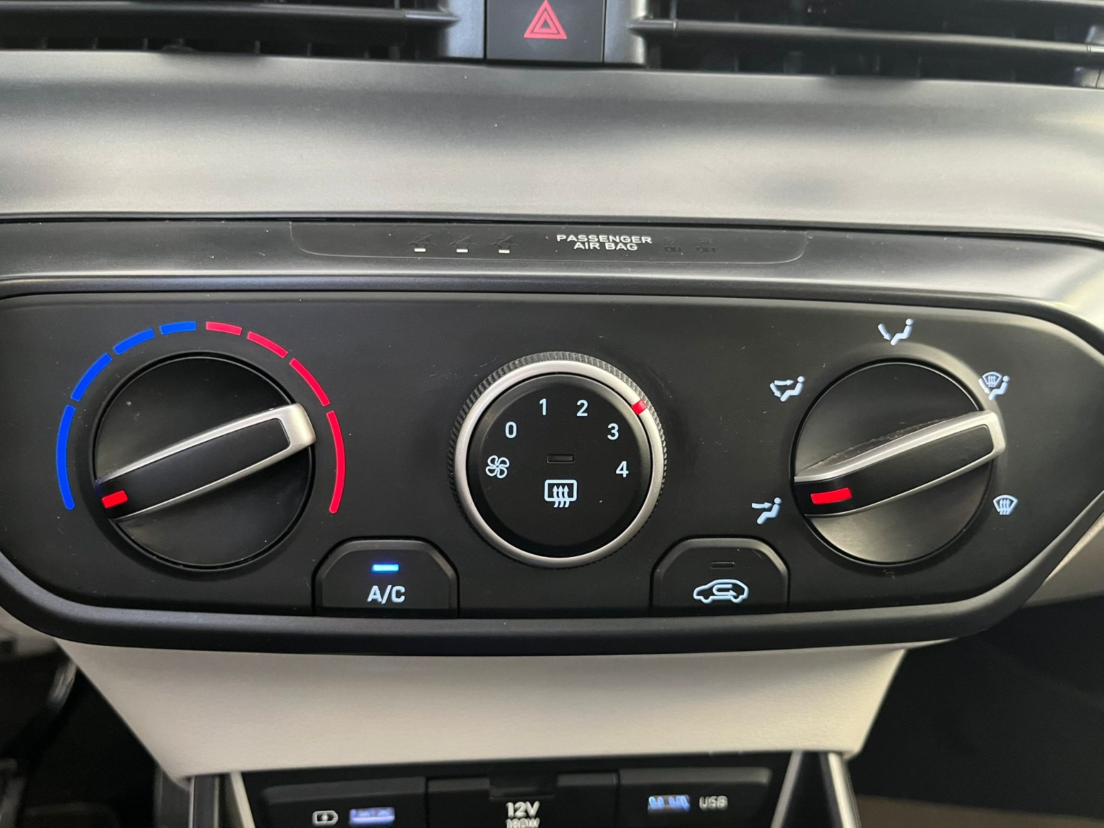2023 Benzin Otomatik Hyundai i20 Kırmızı Ermat Motorlu Araçlar ve Tarım Ürünleri Sanayi Ticaret A.Ş.