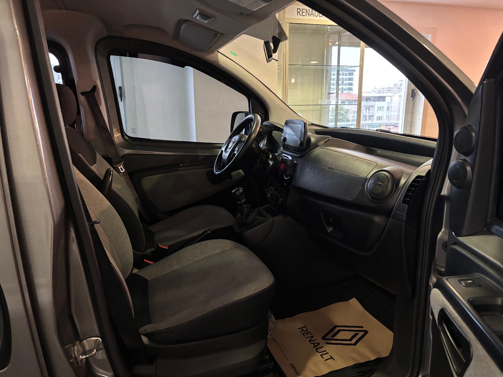 2019 Benzin + LPG Manuel Fiat Fiorino Gri Ermat Motorlu Araçlar ve Tarım Ürünleri Sanayi Ticaret A.Ş.