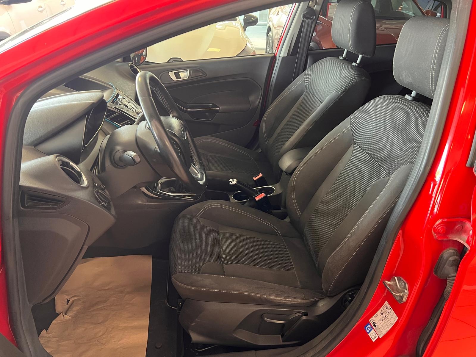 2016 Dizel Manuel Ford Fiesta Kırmızı Ermat Motorlu Araçlar ve Tarım Ürünleri Sanayi Ticaret A.Ş.