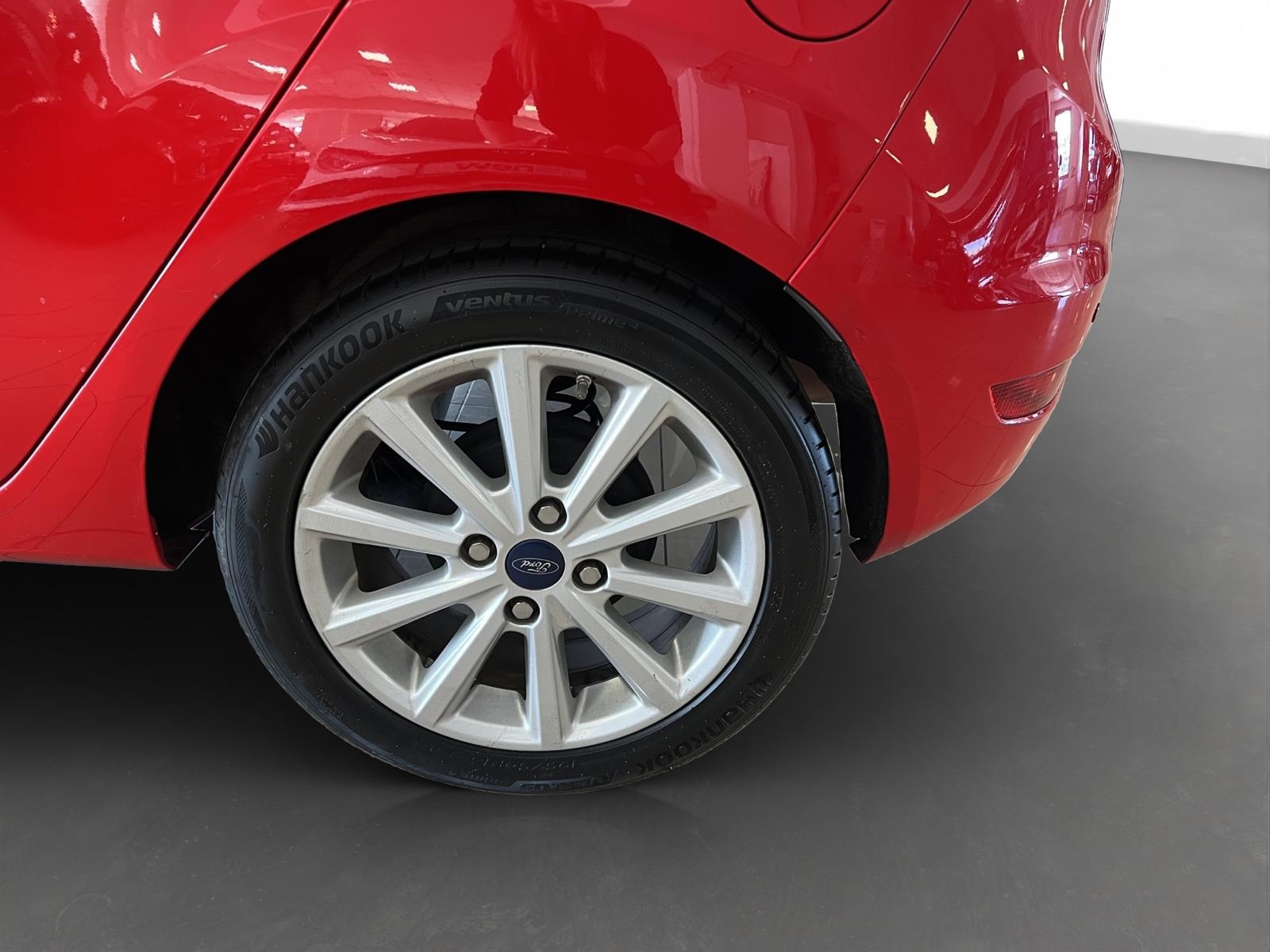 2016 Dizel Manuel Ford Fiesta Kırmızı Ermat Motorlu Araçlar ve Tarım Ürünleri Sanayi Ticaret A.Ş.