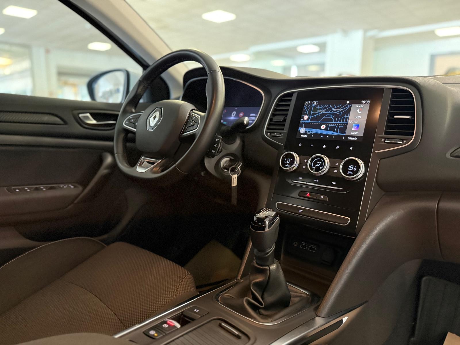 2025 Benzin Manuel Renault Megane Beyaz Ermat Motorlu Araçlar ve Tarım Ürünleri Sanayi Ticaret A.Ş.